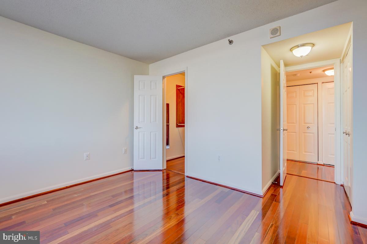 GROSVENOR PARK - Residential Lease