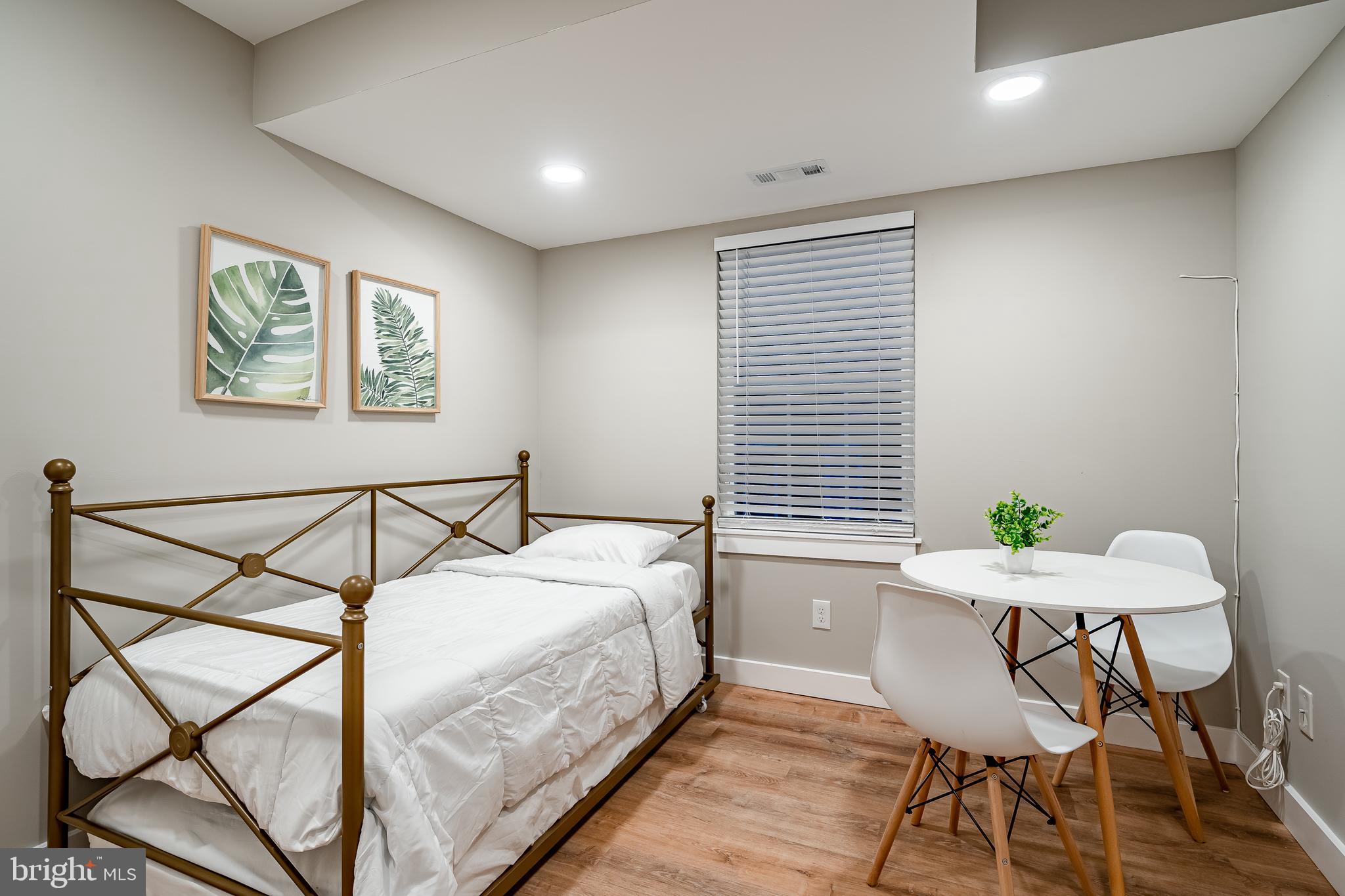 WILMINGTON - Residential Income