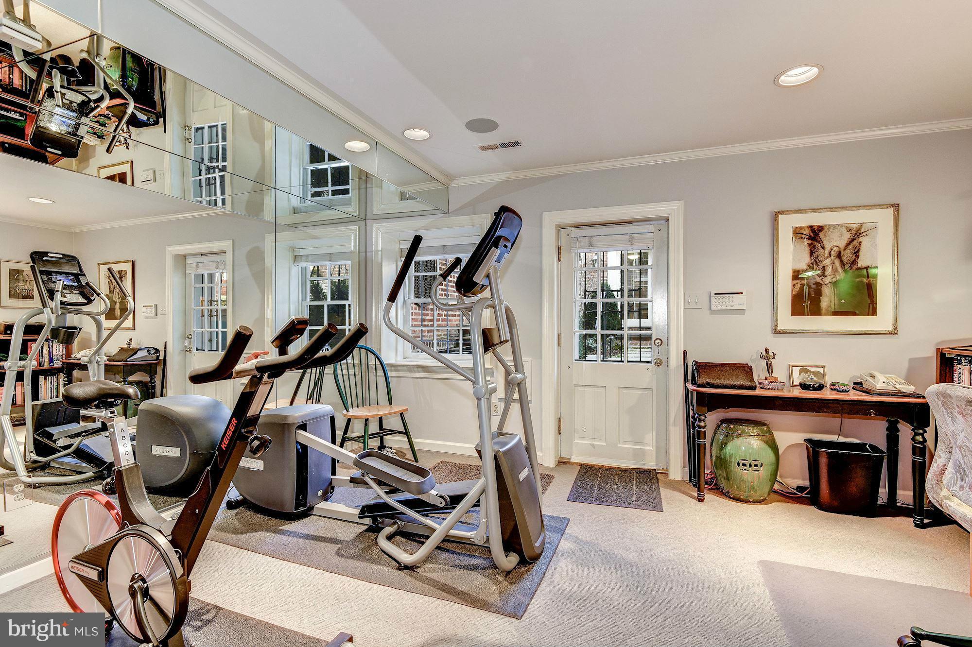 OLD TOWN - Residential