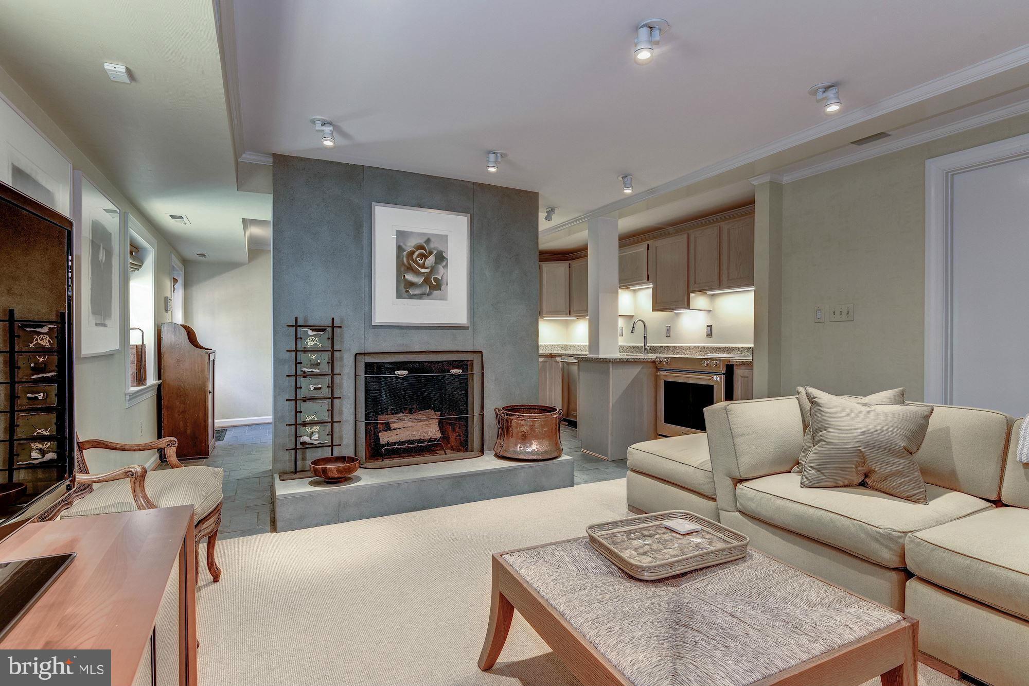 OLD TOWN - Residential