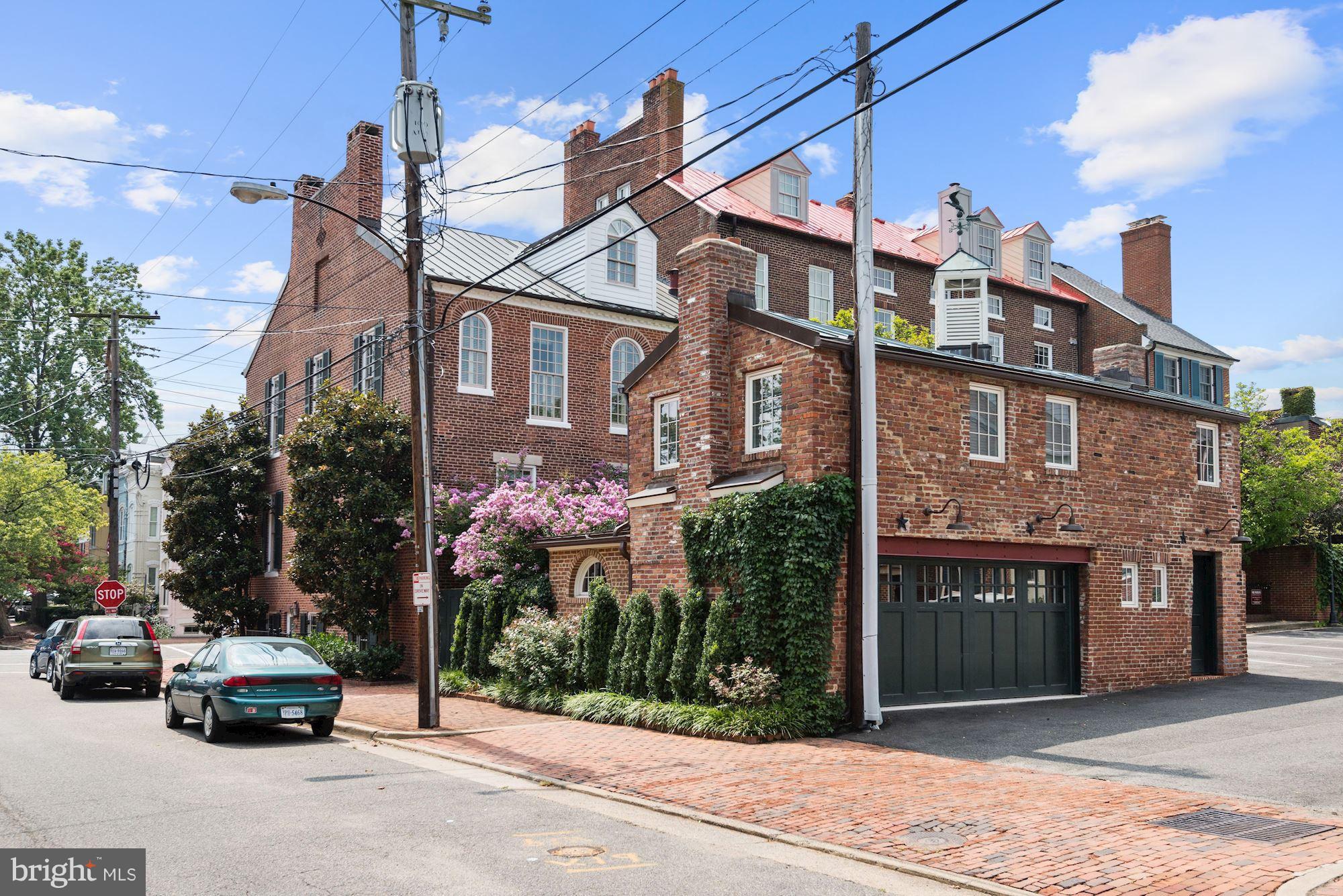 OLD TOWN - Residential