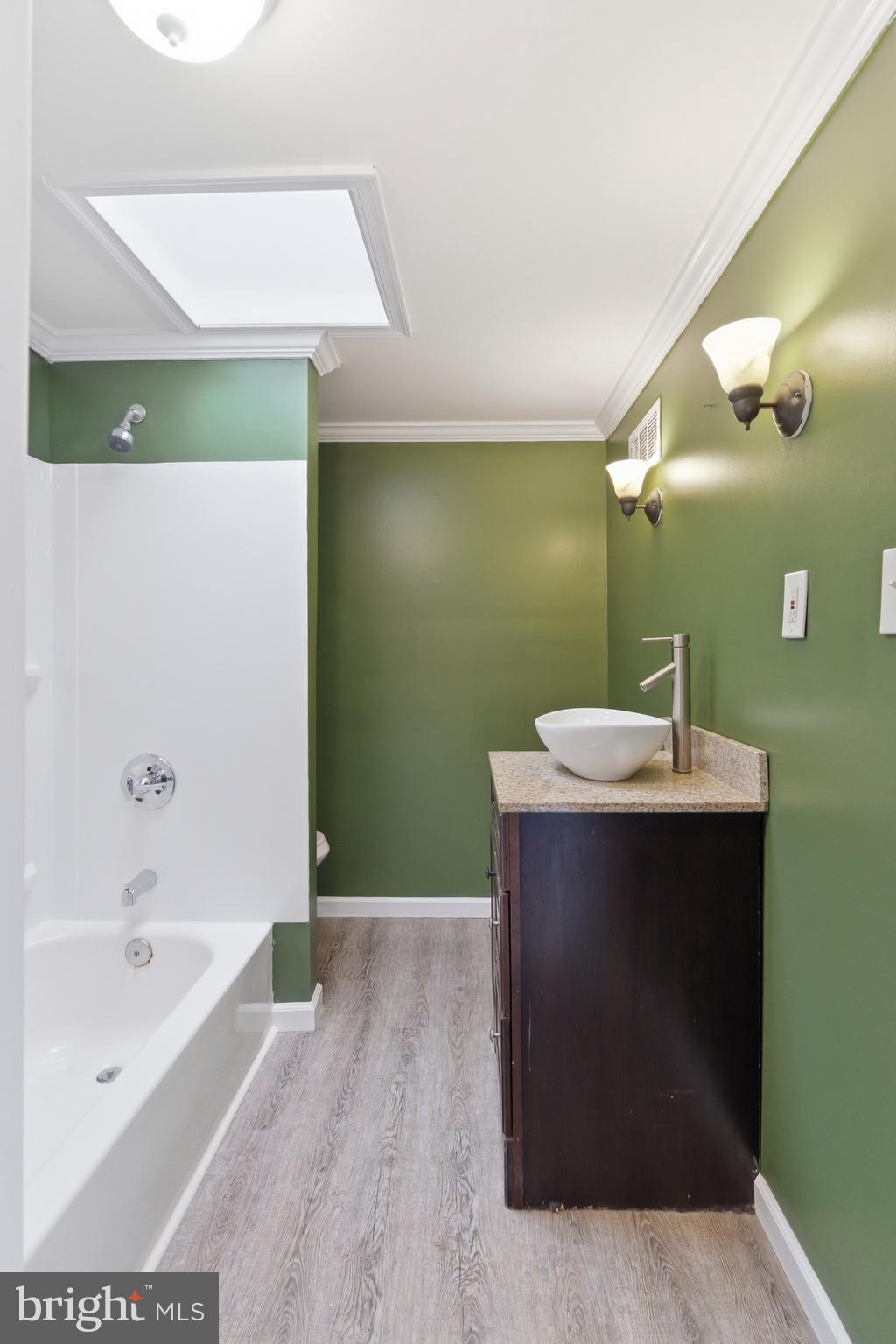 HIGHLANDTOWN - Residential