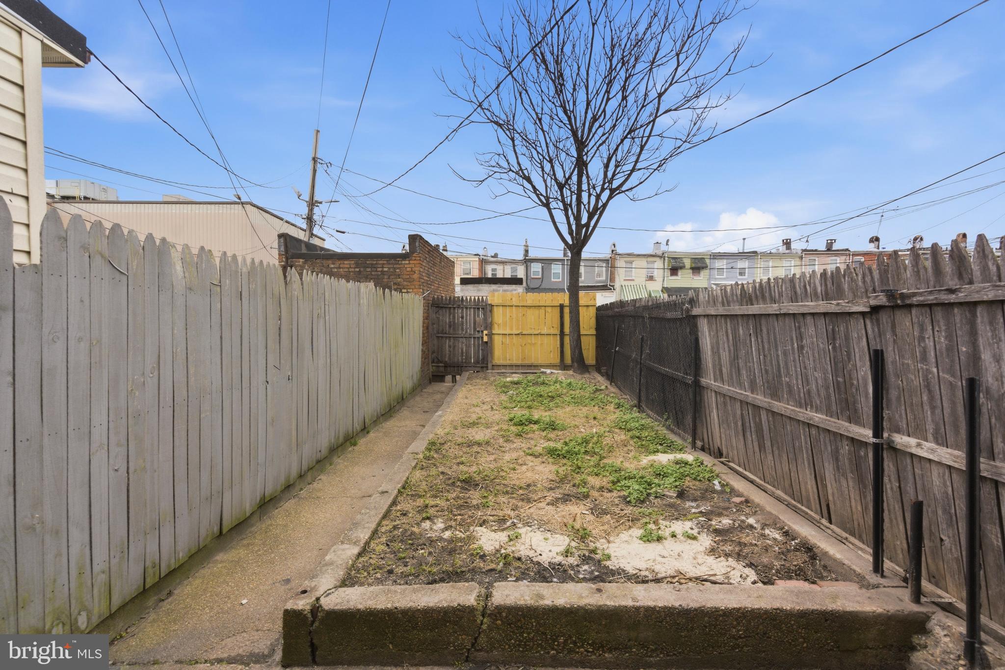 HIGHLANDTOWN - Residential