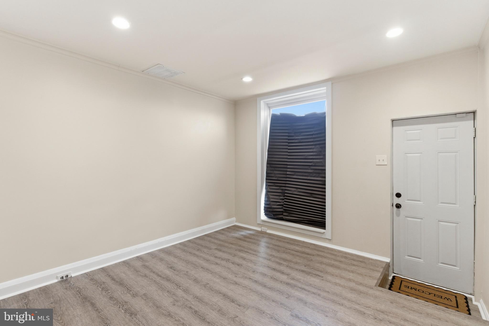 HIGHLANDTOWN - Residential