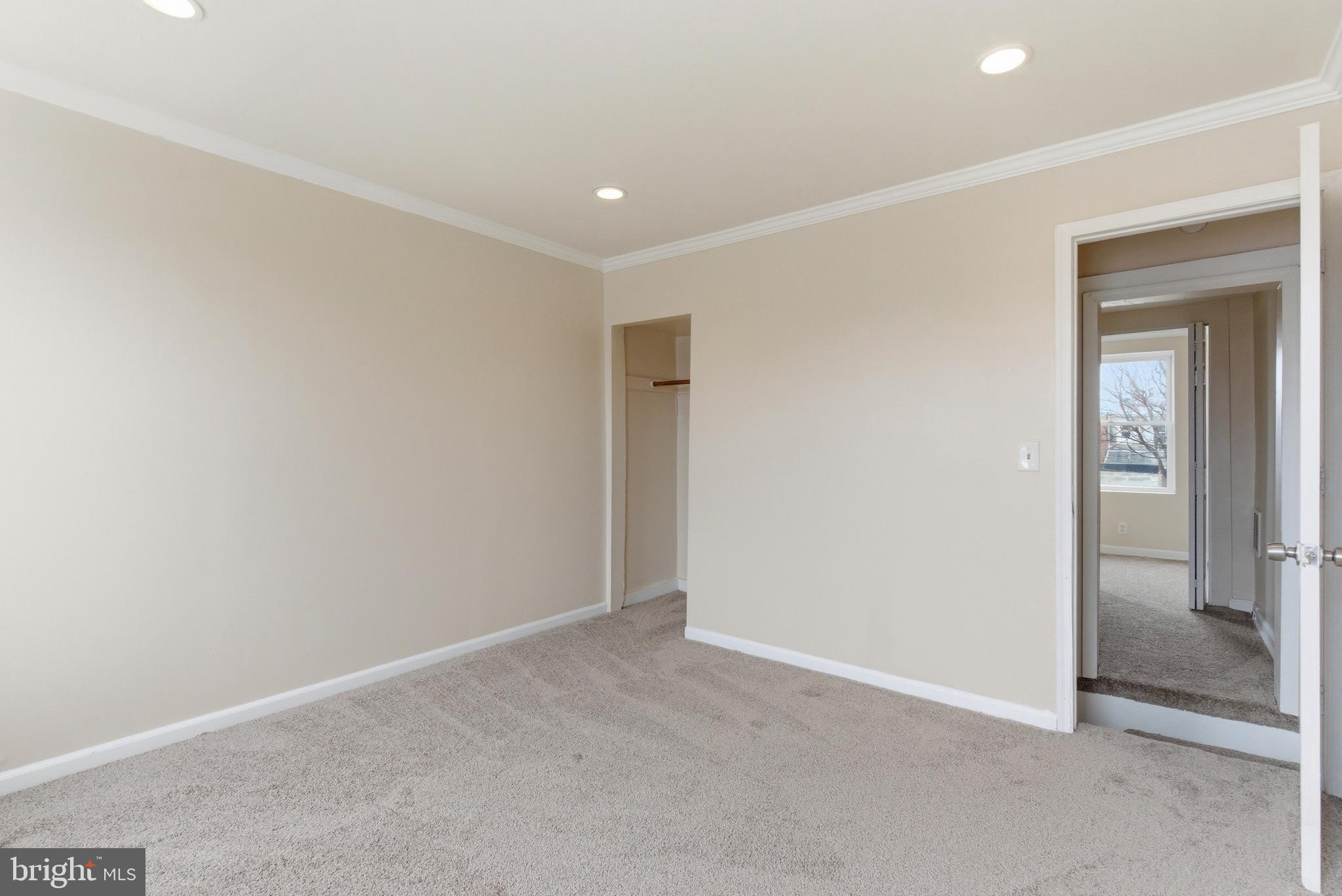 HIGHLANDTOWN - Residential