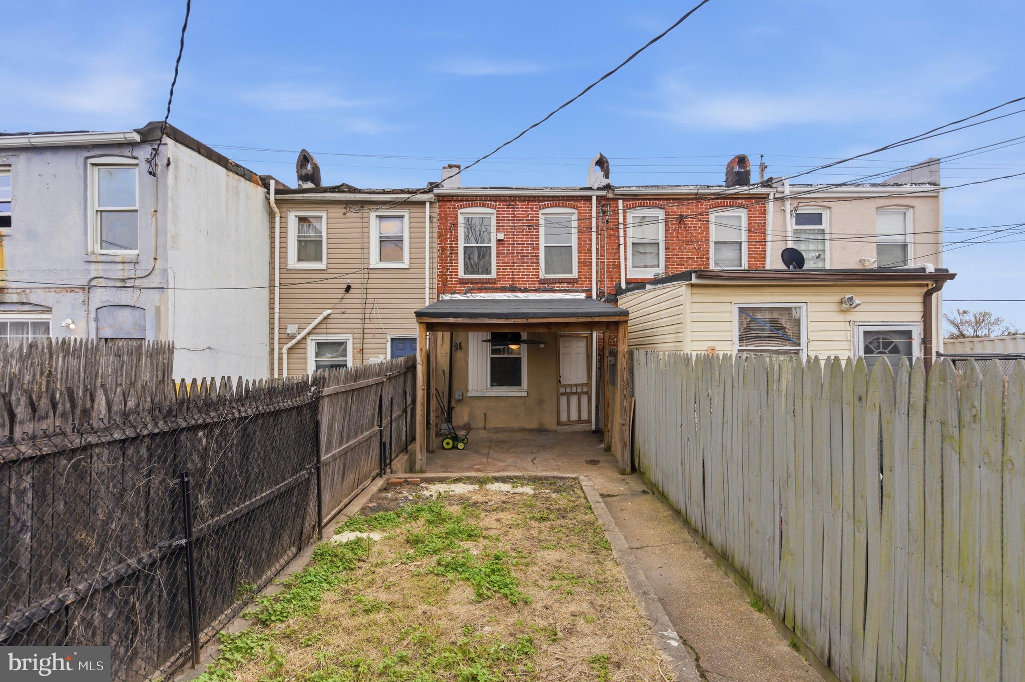 HIGHLANDTOWN - Residential