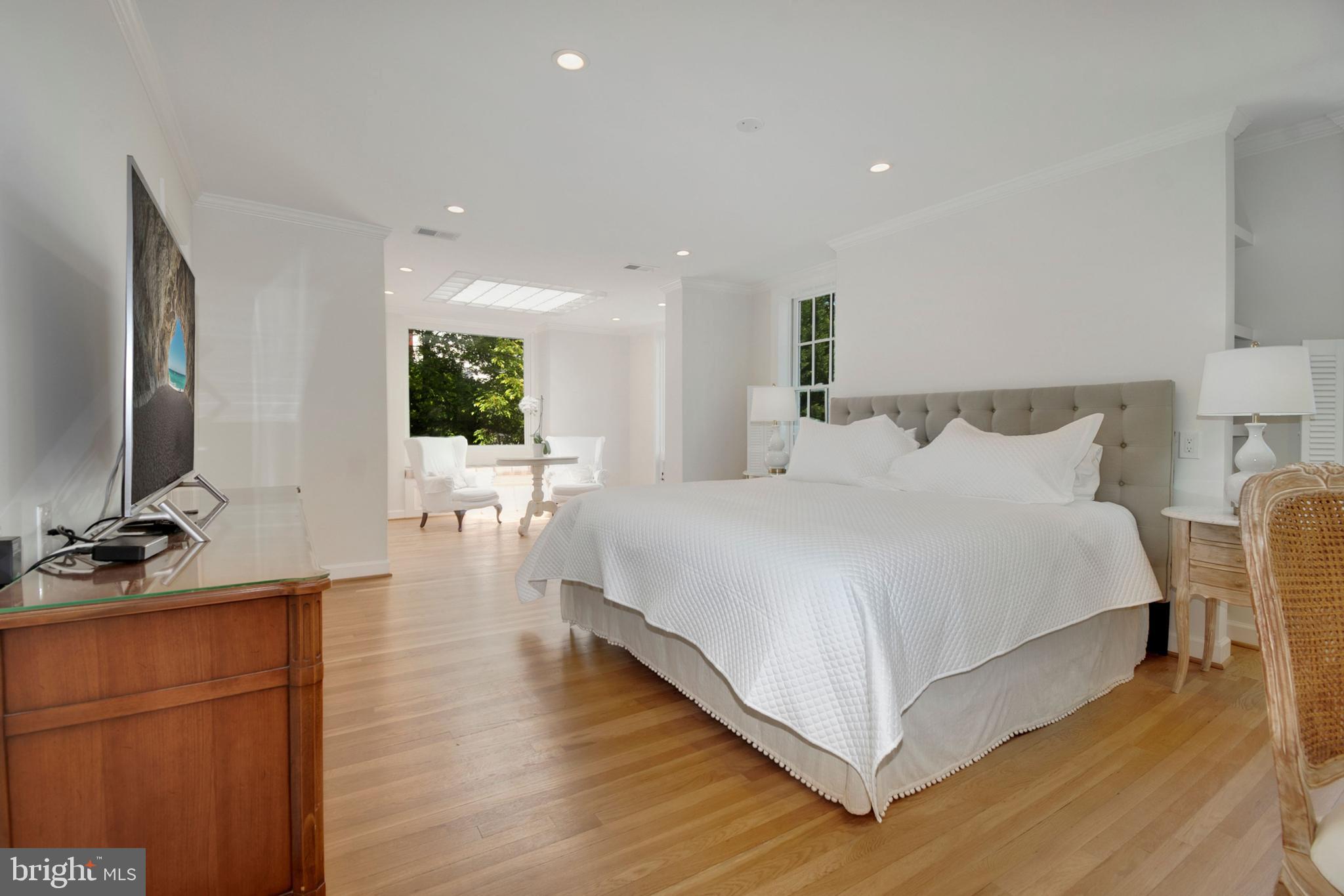 GEORGETOWN - Residential
