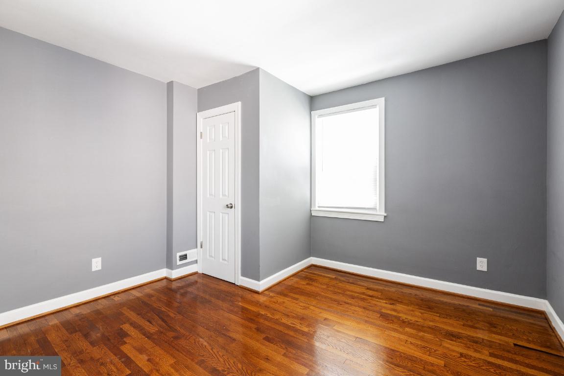 GREEN MEADOWS - Residential