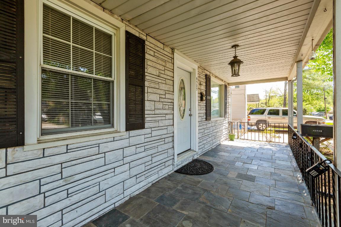 GREEN MEADOWS - Residential