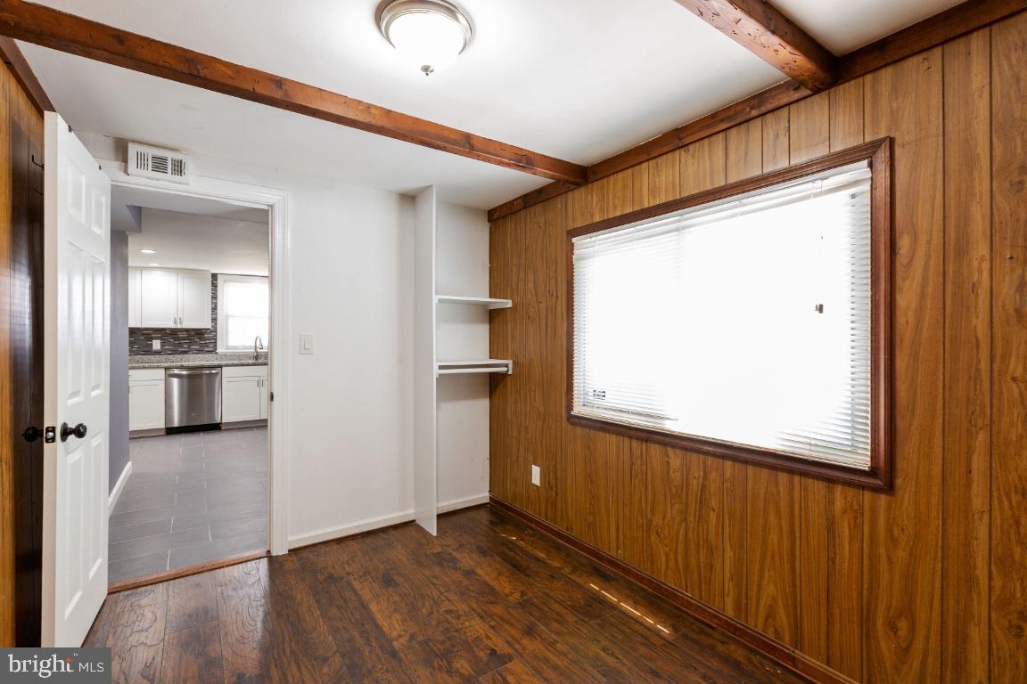 GREEN MEADOWS - Residential