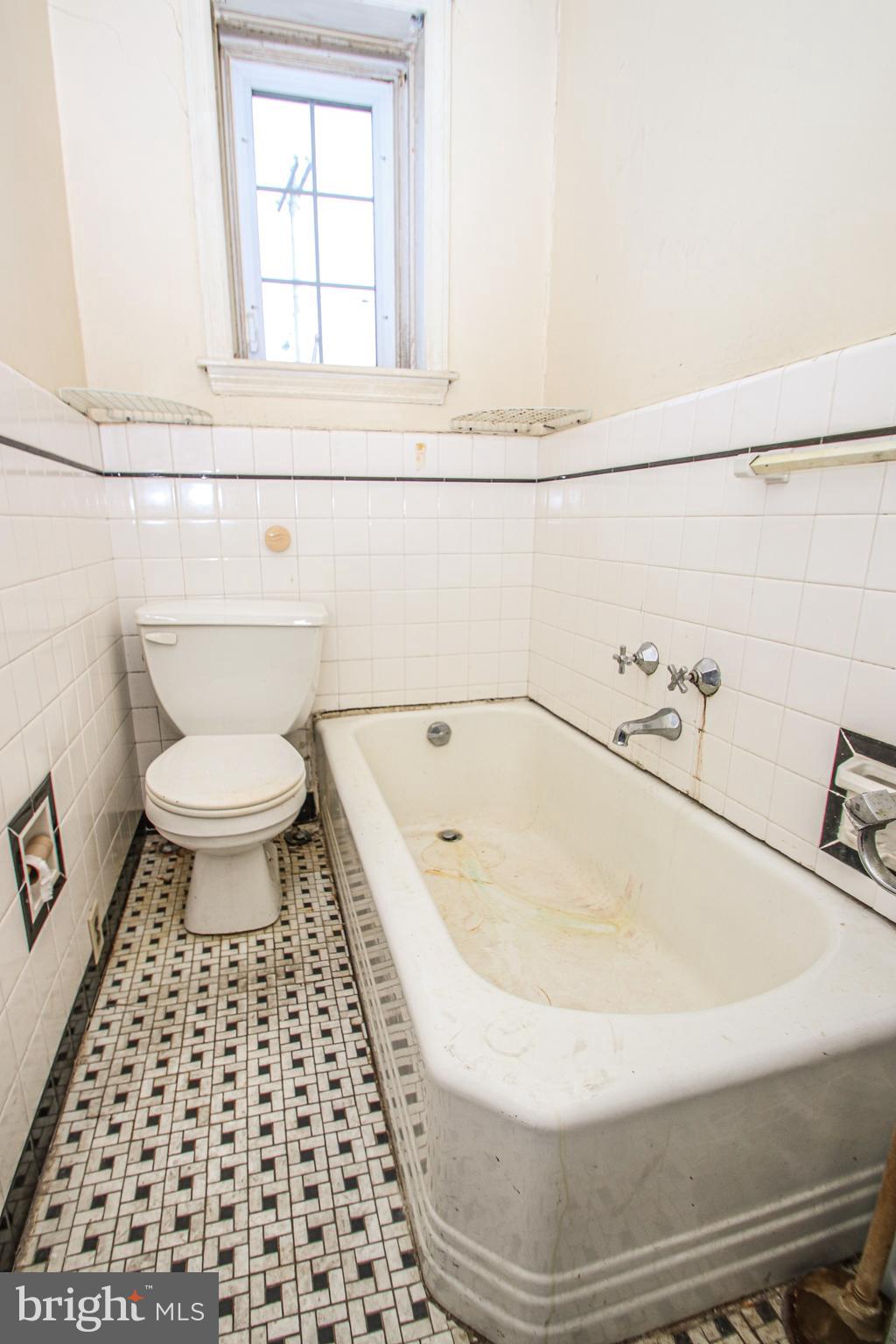 FOX CHASE - Commercial Sale