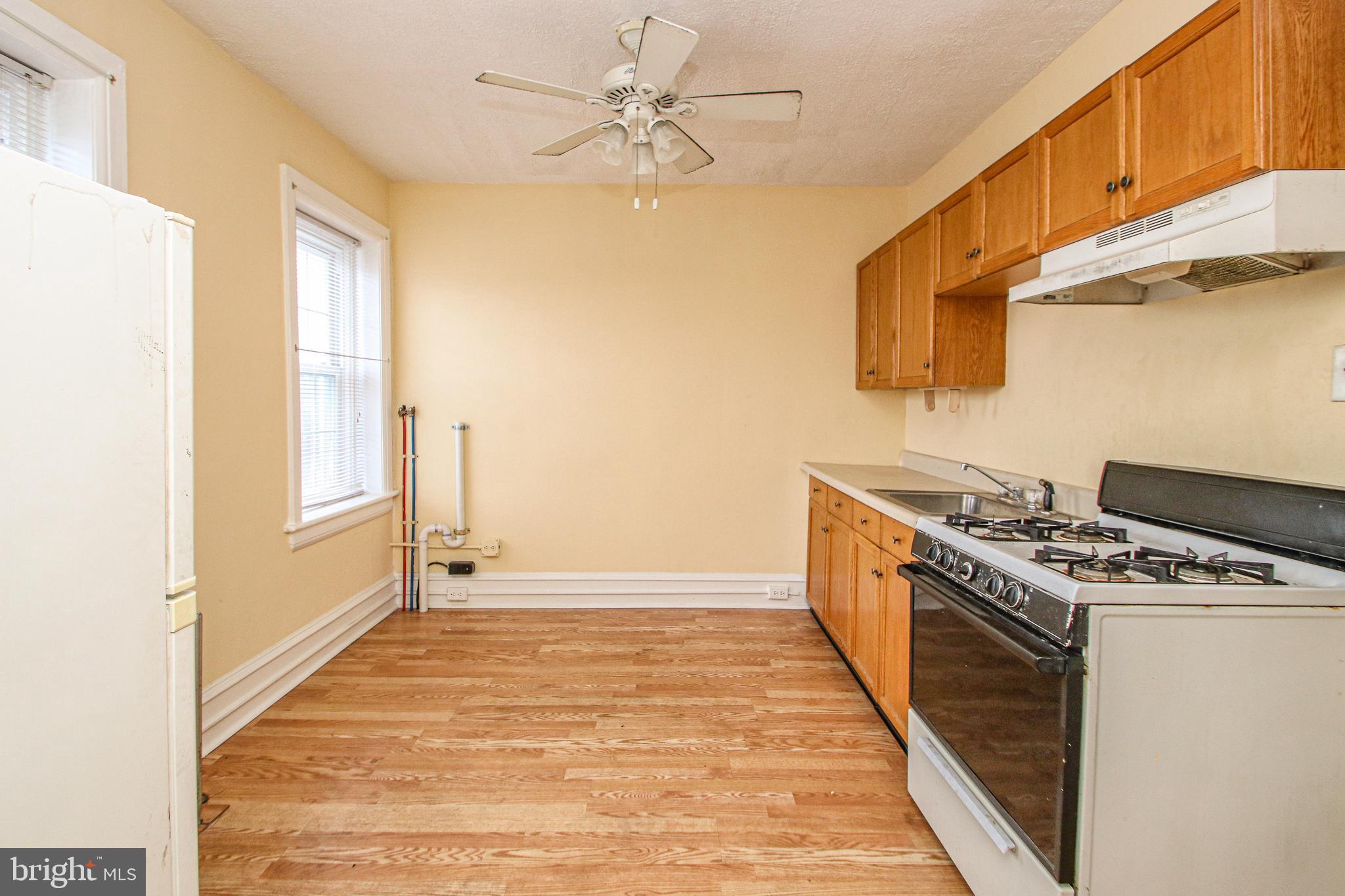 FOX CHASE - Commercial Sale