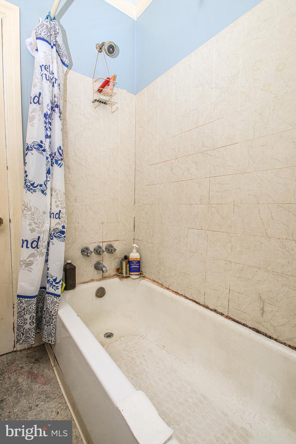 FOX CHASE - Commercial Sale