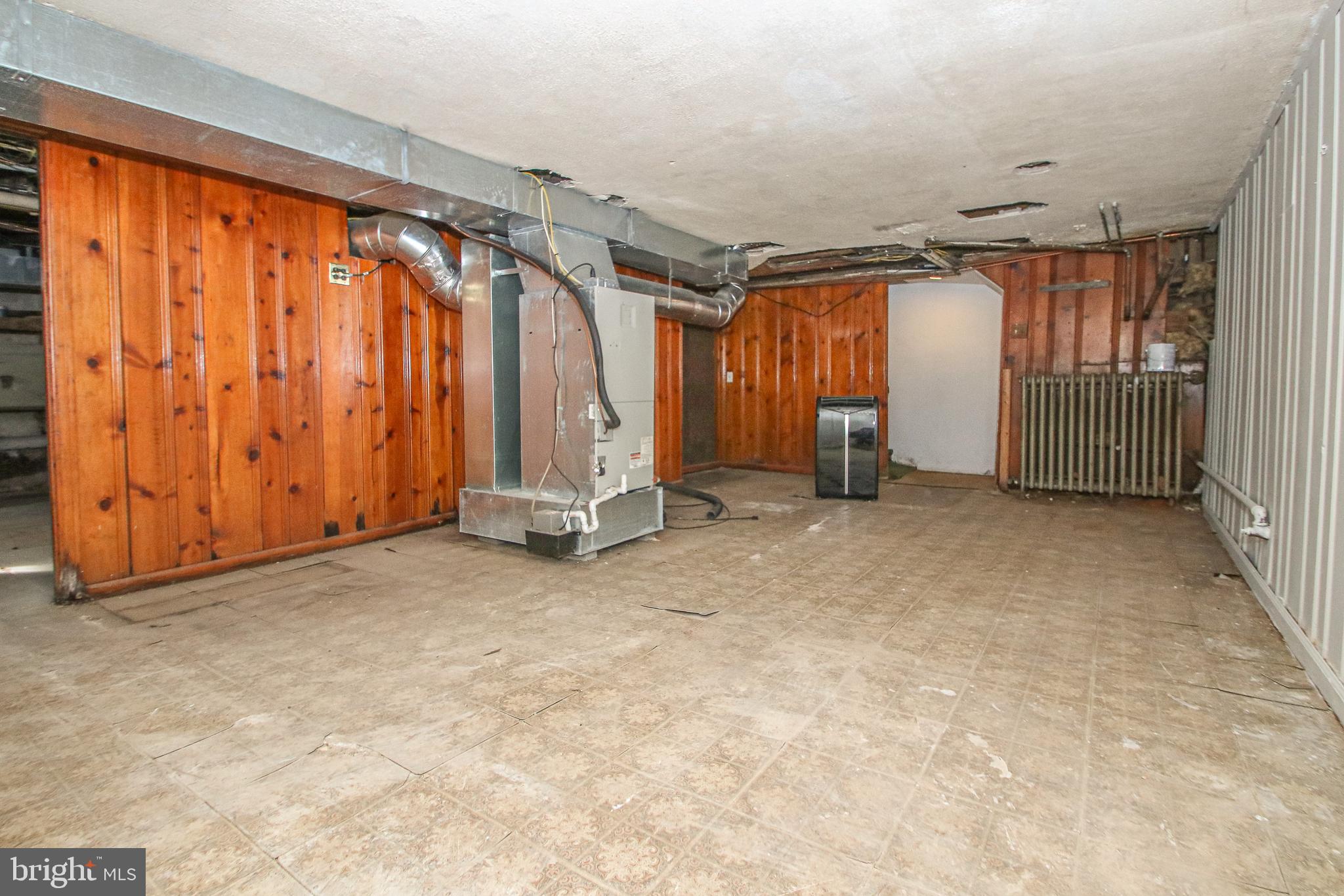 FOX CHASE - Commercial Sale