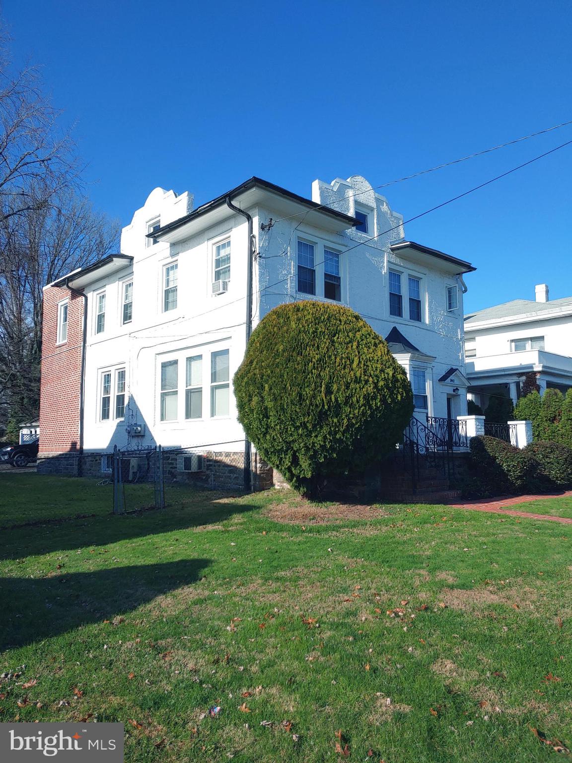 FOX CHASE - Commercial Sale