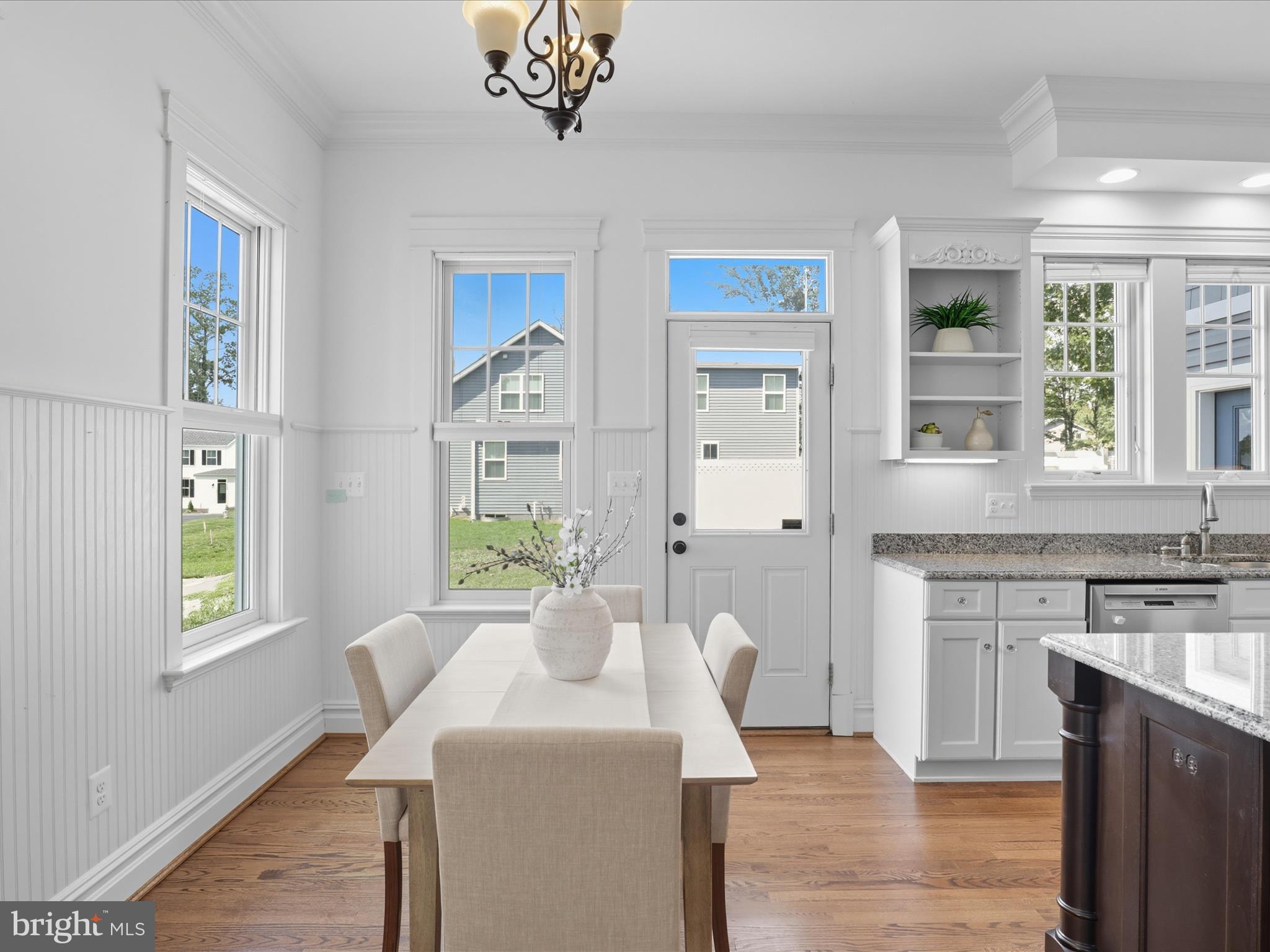 OAKMONT - Residential