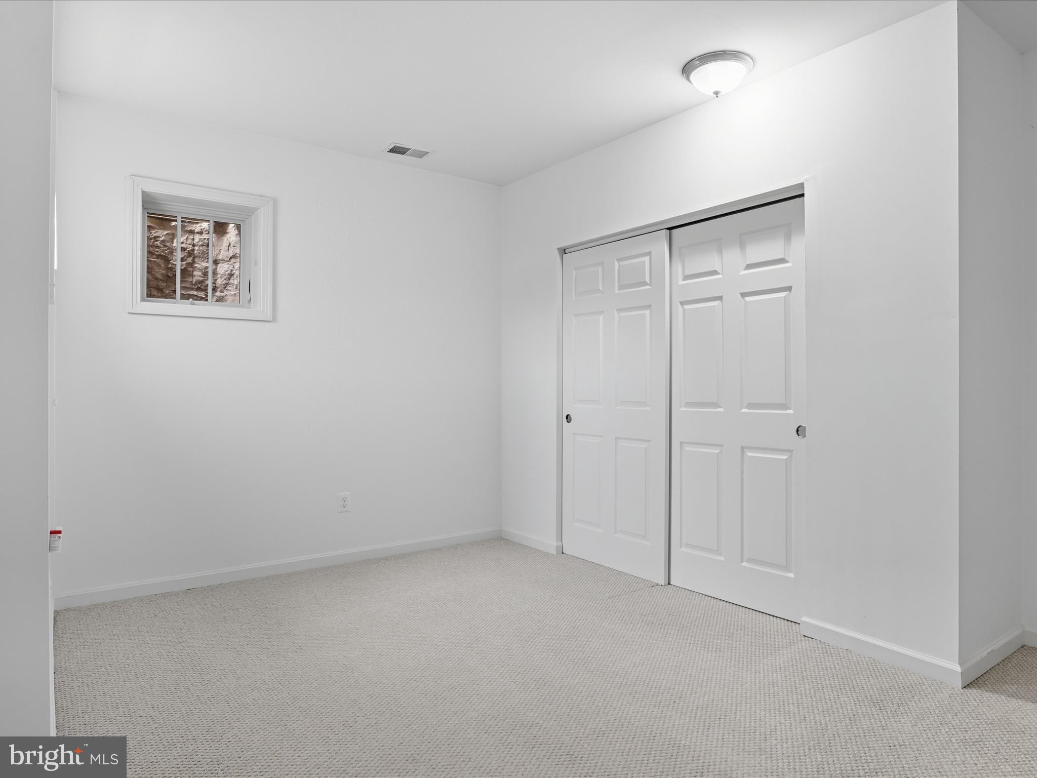 OAKMONT - Residential