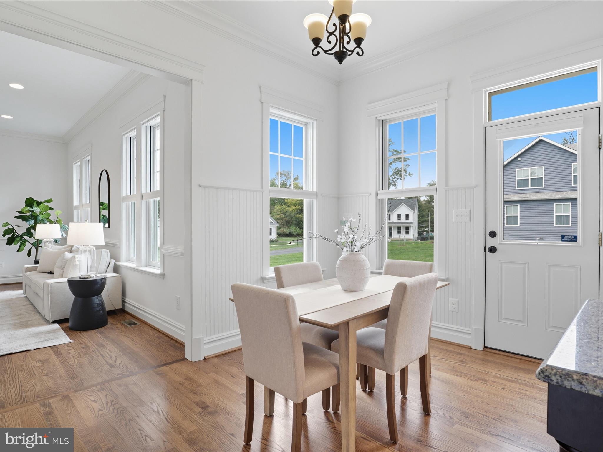 OAKMONT - Residential