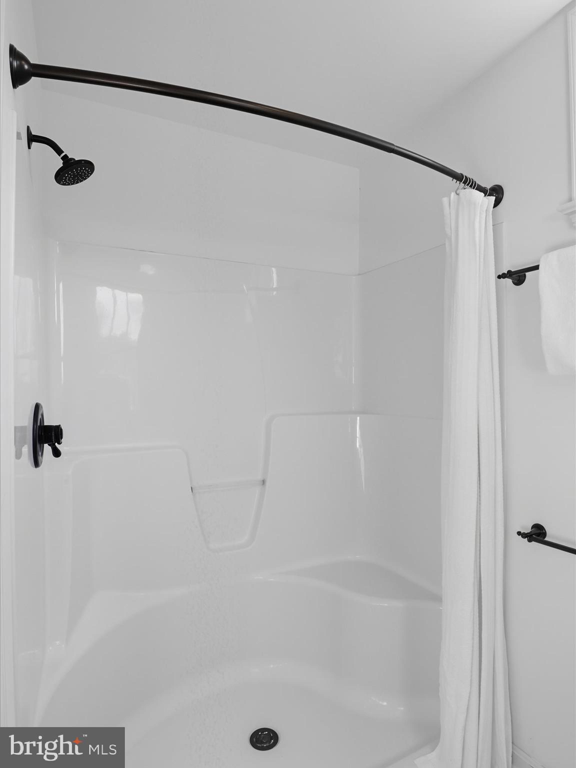 OAKMONT - Residential