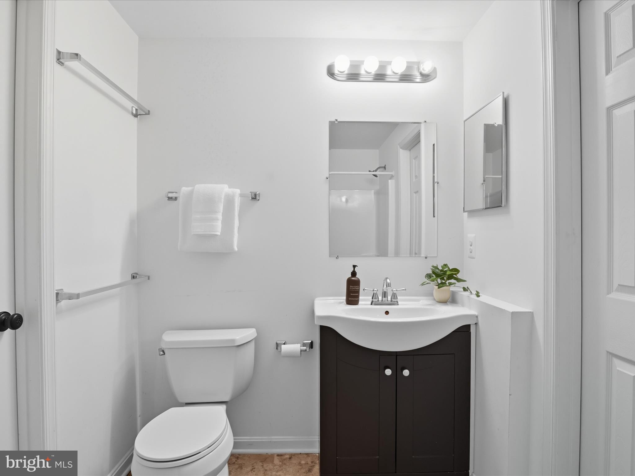 OAKMONT - Residential