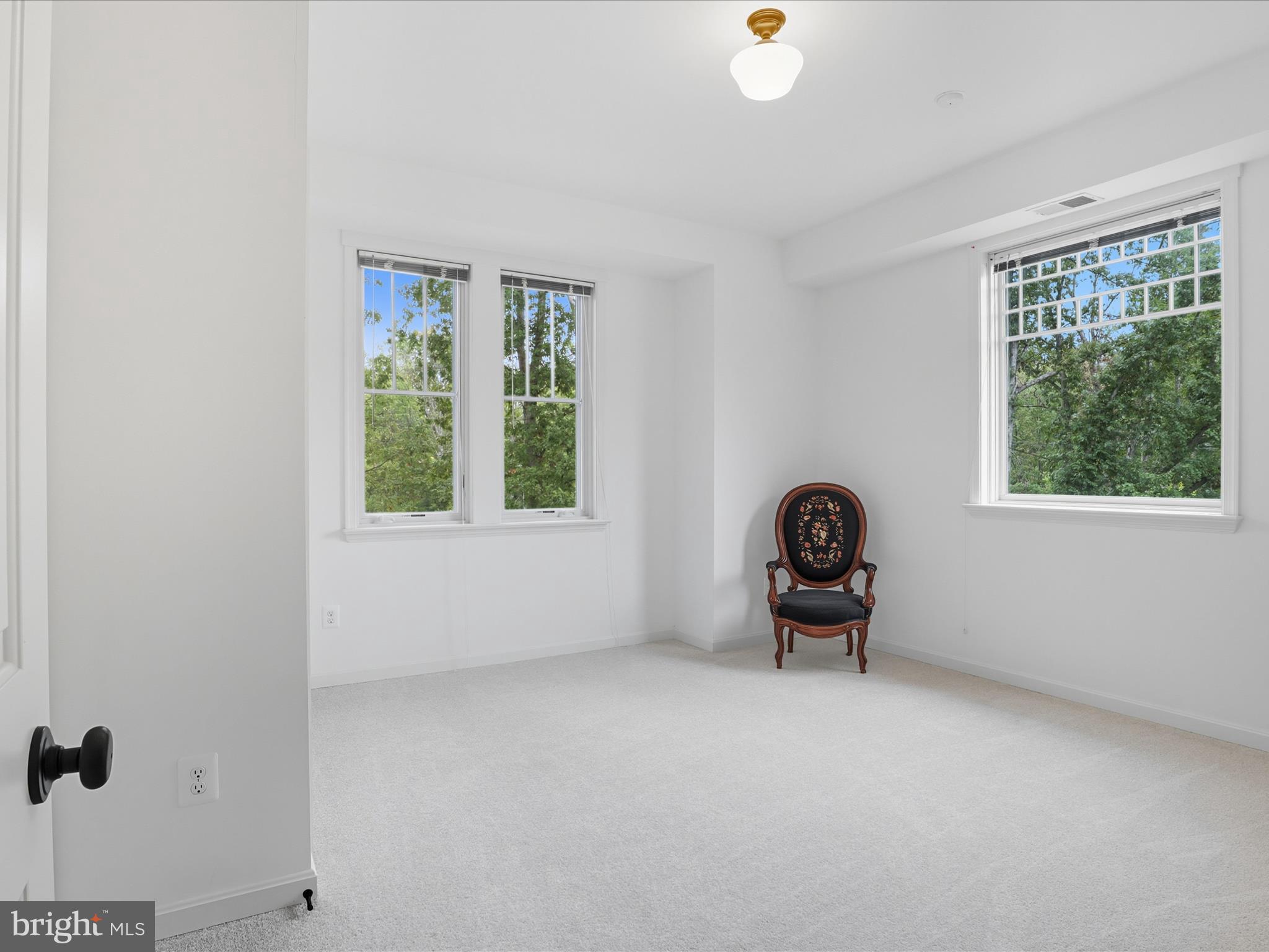 OAKMONT - Residential