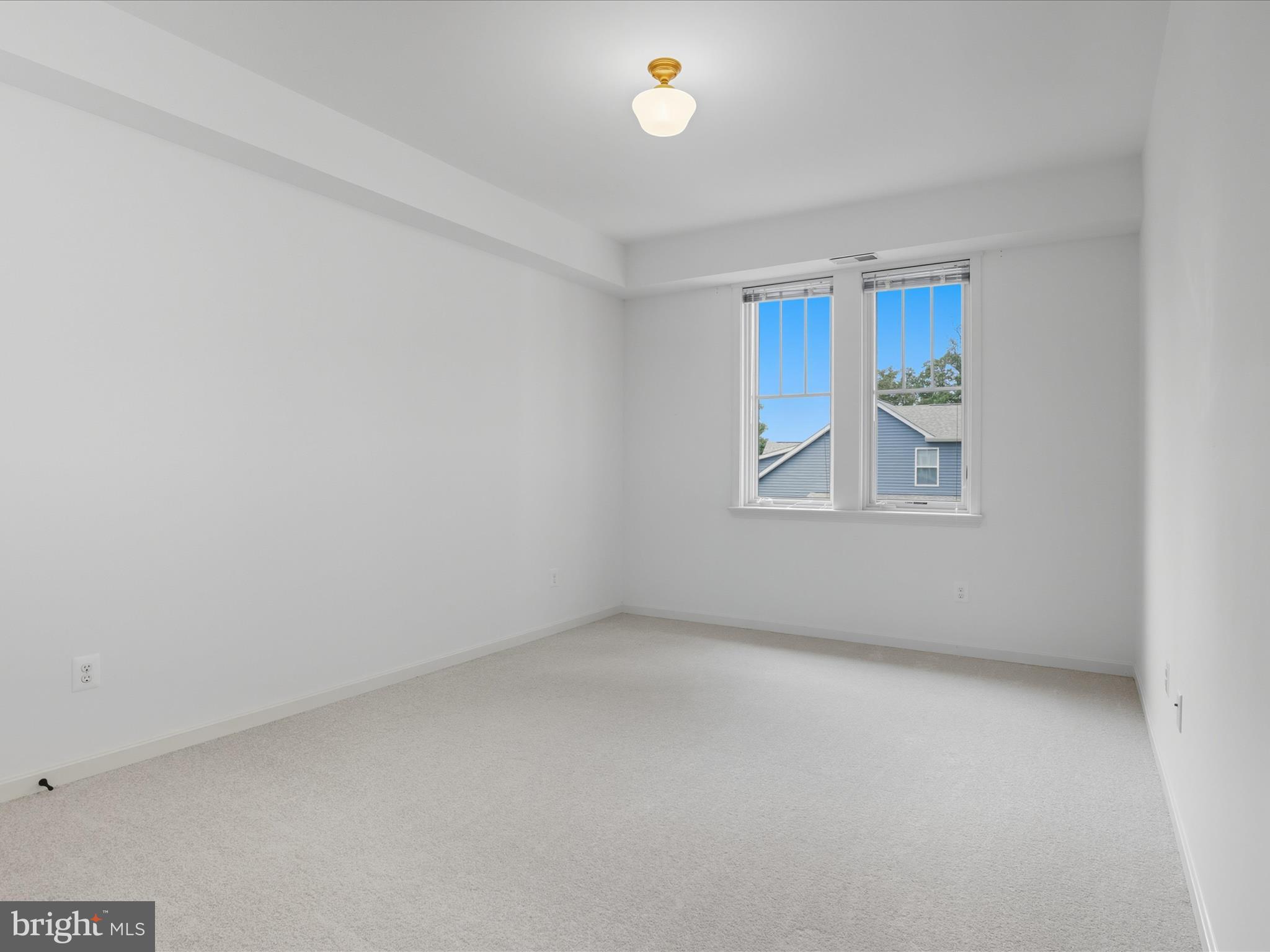 OAKMONT - Residential