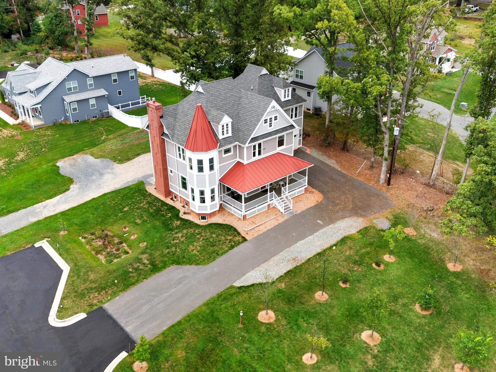 OAKMONT - Residential