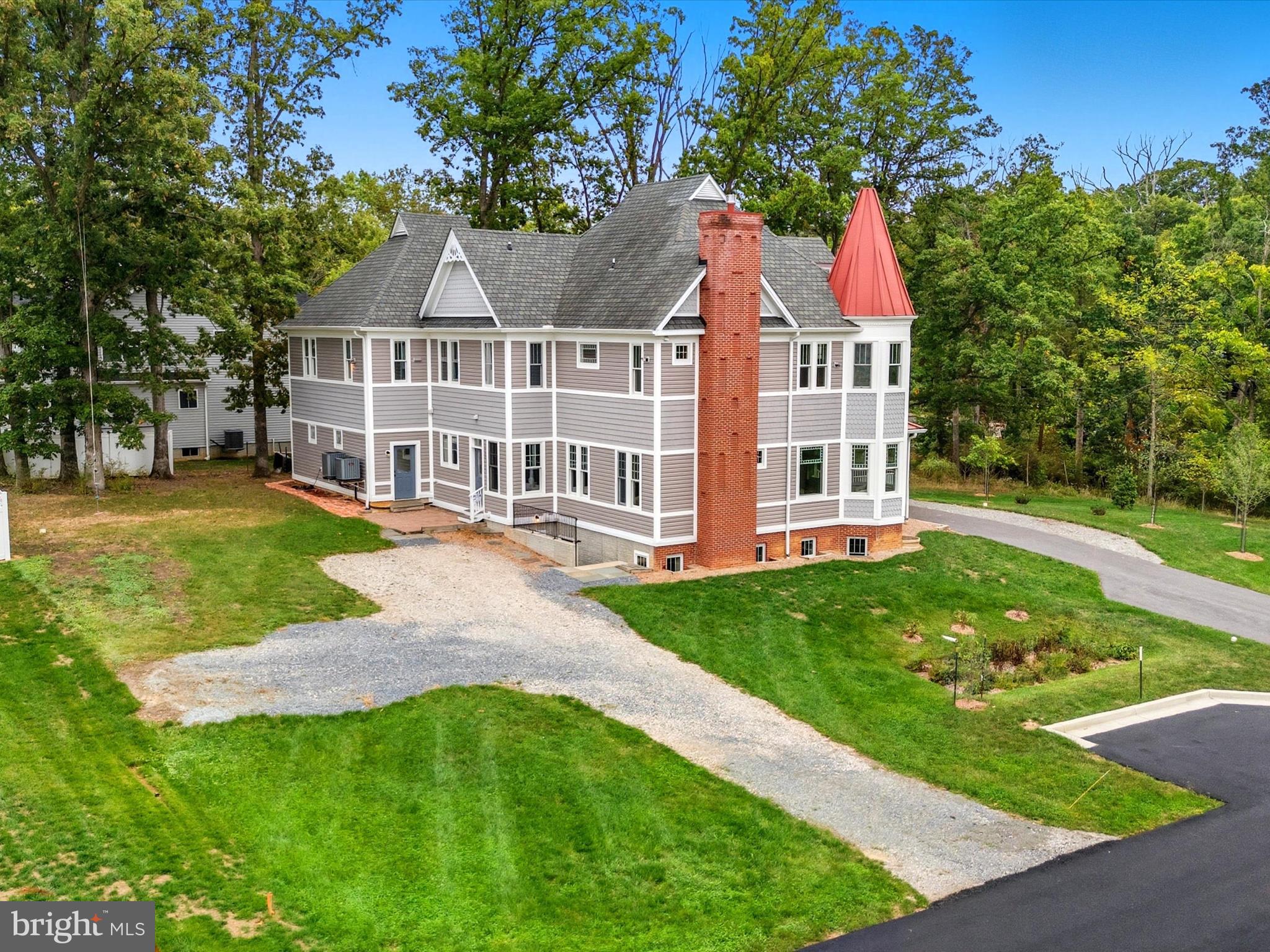 OAKMONT - Residential