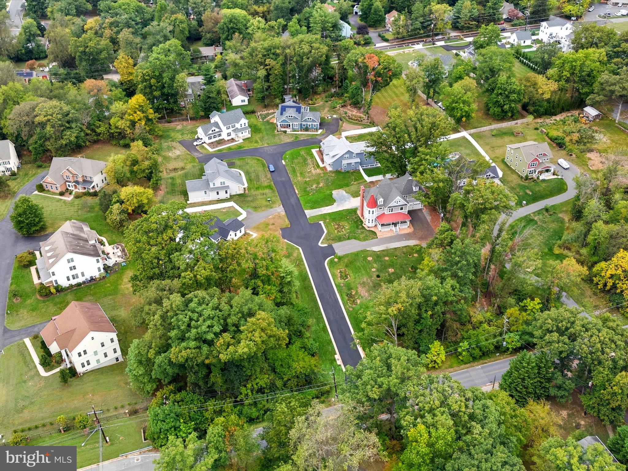 OAKMONT - Residential