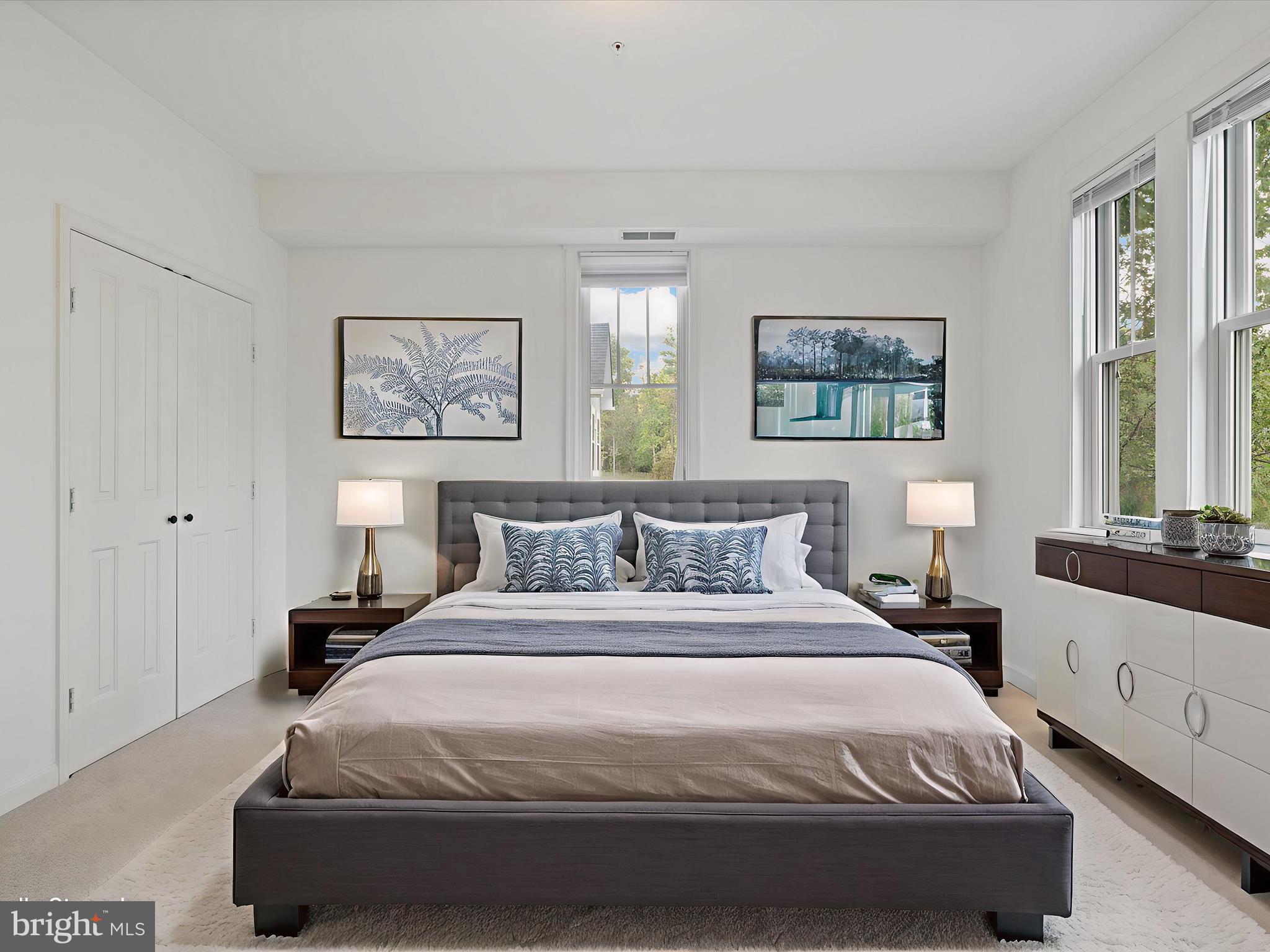 OAKMONT - Residential