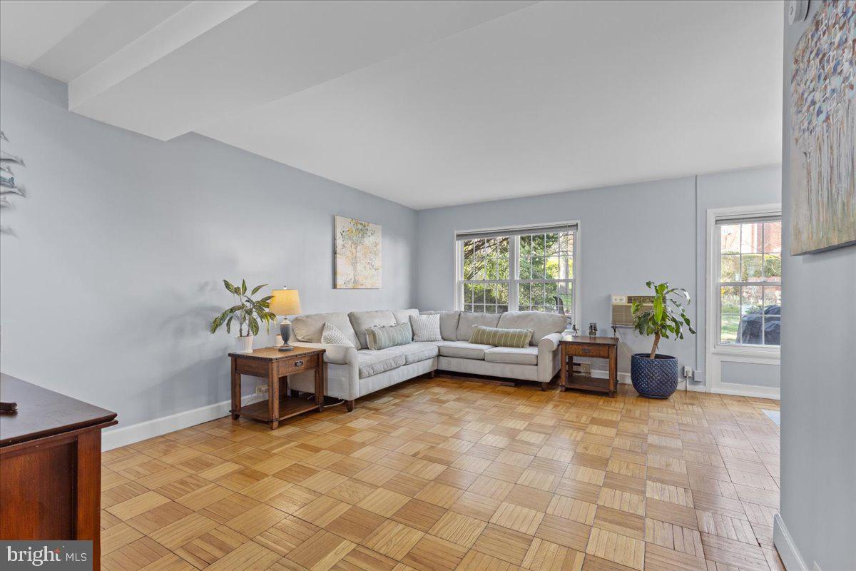 PARKFAIRFAX - Residential