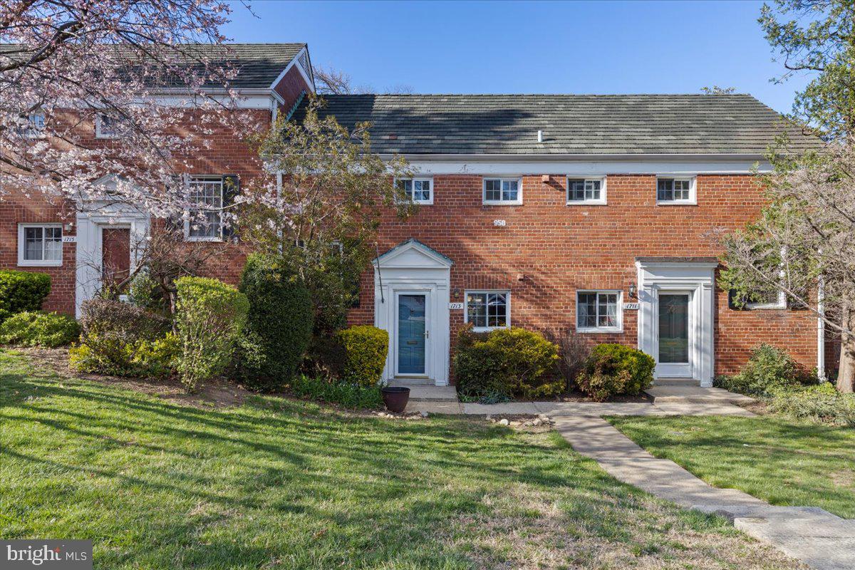 PARKFAIRFAX - Residential