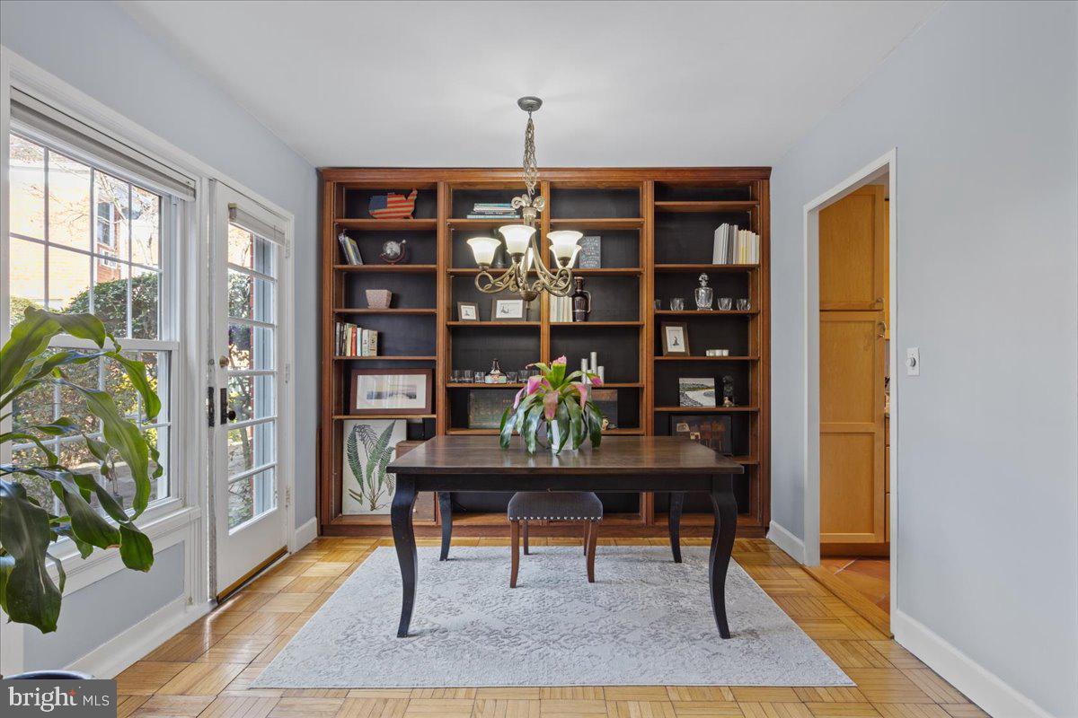 PARKFAIRFAX - Residential