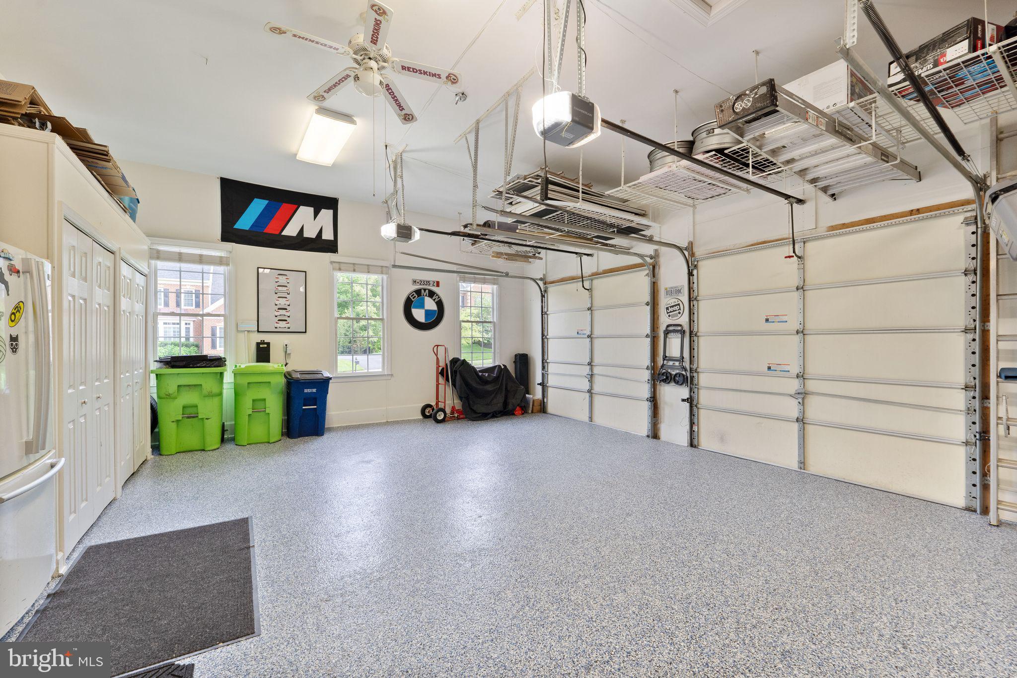 LANSDOWNE ON THE POTOMAC - Residential