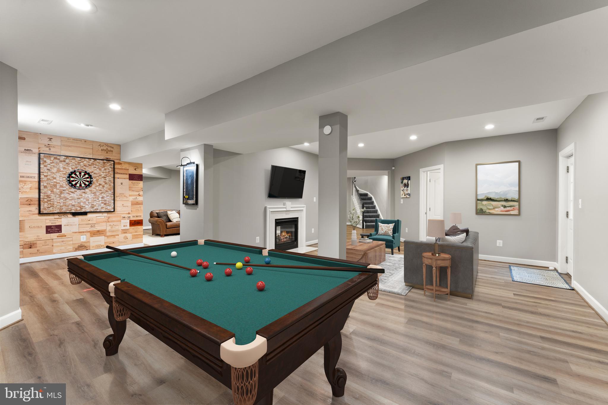 LANSDOWNE ON THE POTOMAC - Residential