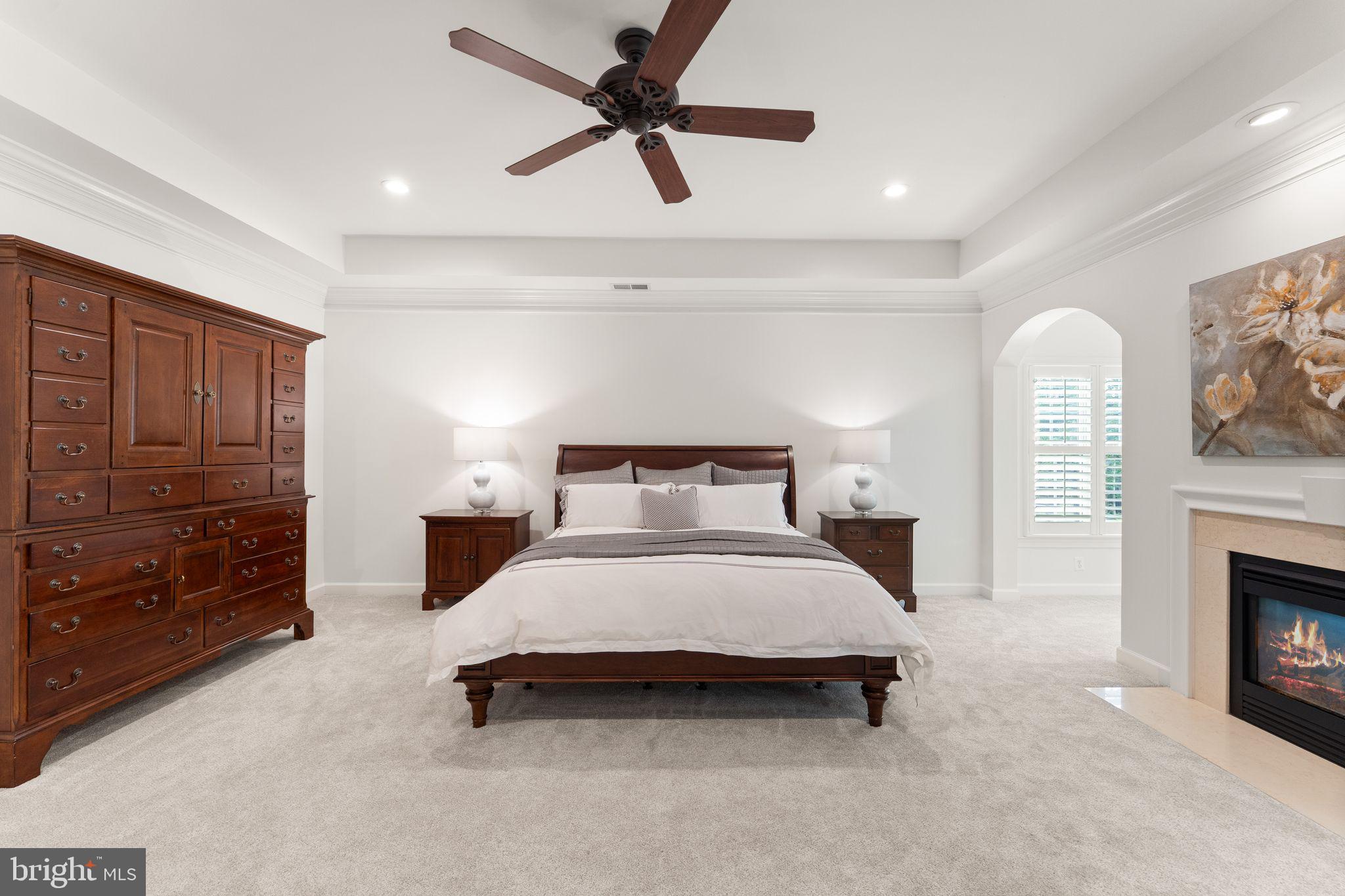 LANSDOWNE ON THE POTOMAC - Residential