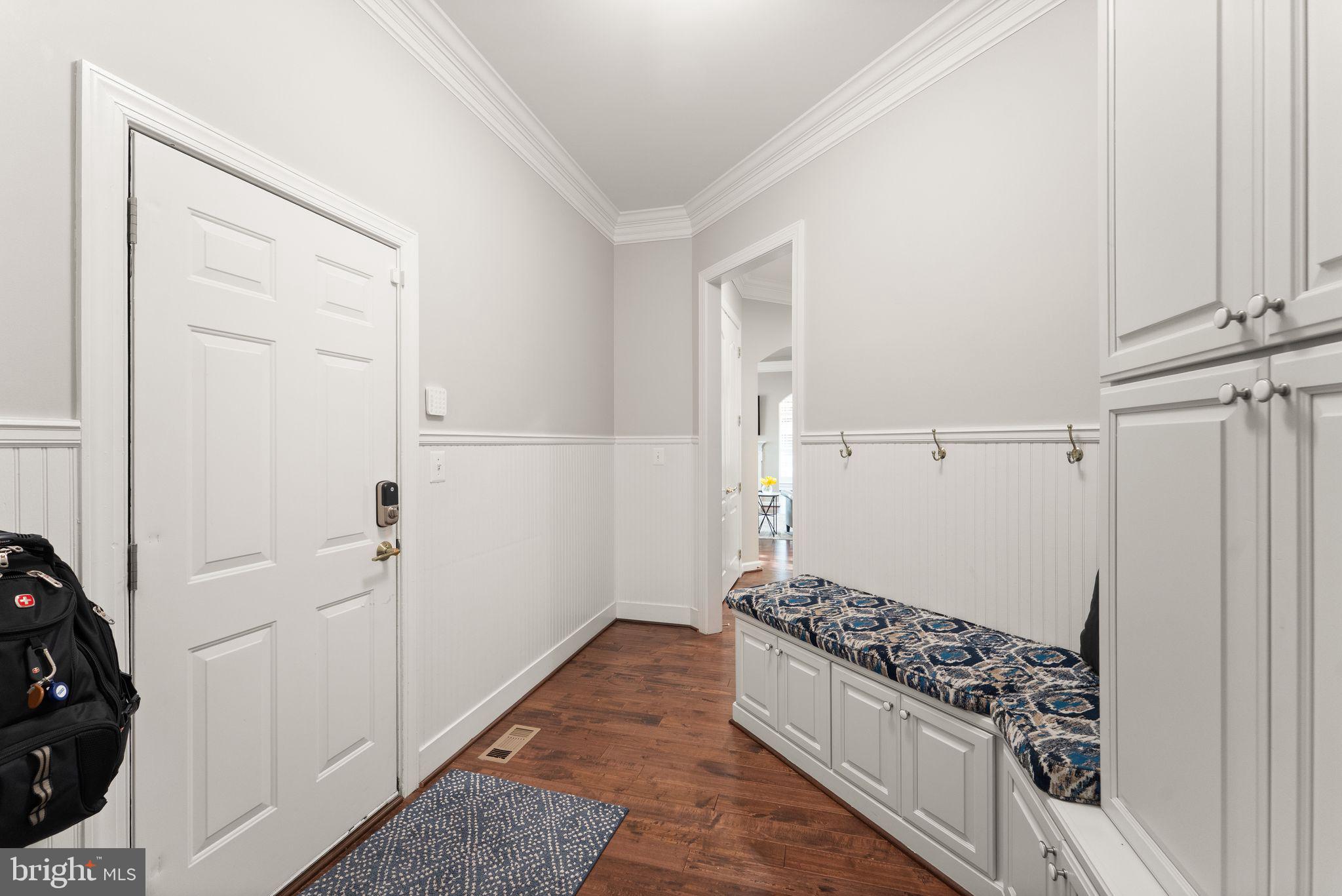 LANSDOWNE ON THE POTOMAC - Residential