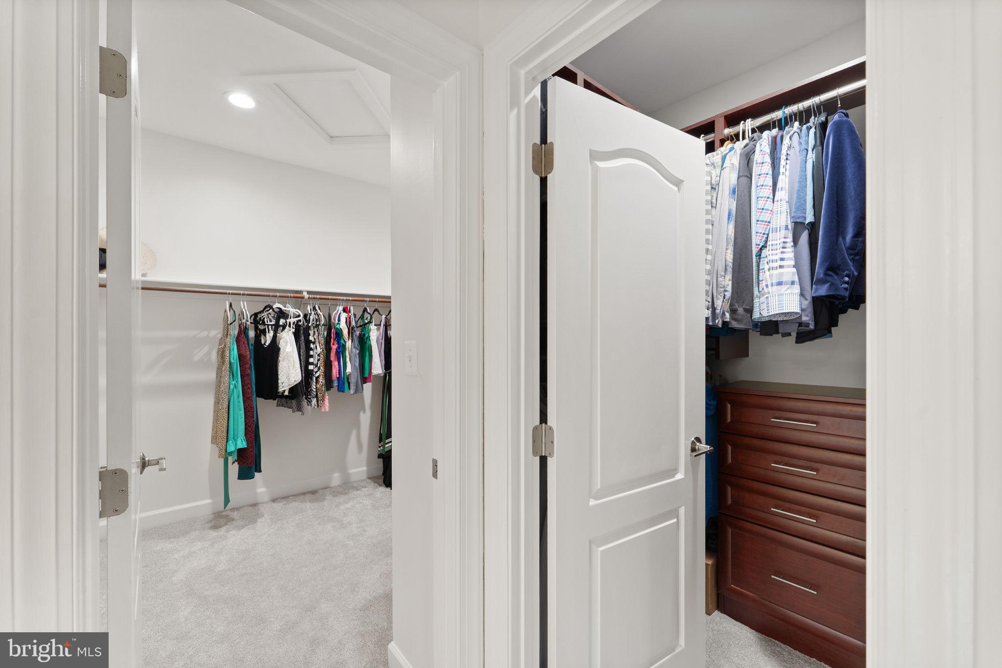 LANSDOWNE ON THE POTOMAC - Residential