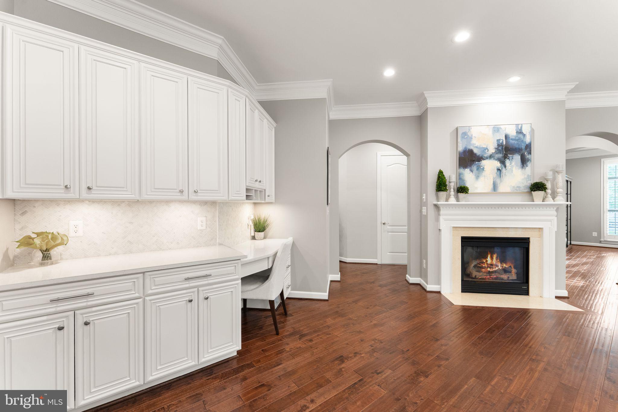 LANSDOWNE ON THE POTOMAC - Residential