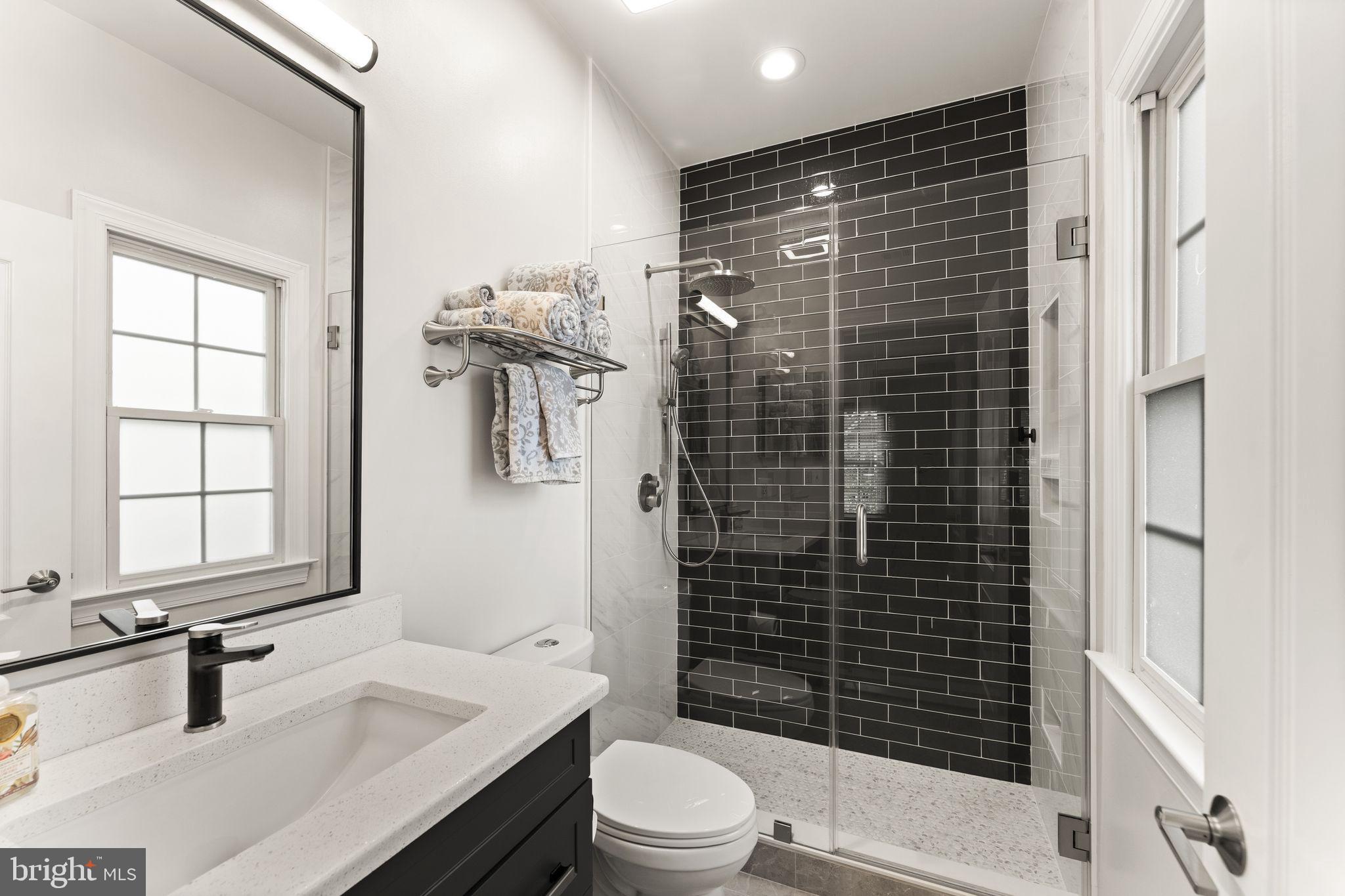 LANSDOWNE ON THE POTOMAC - Residential