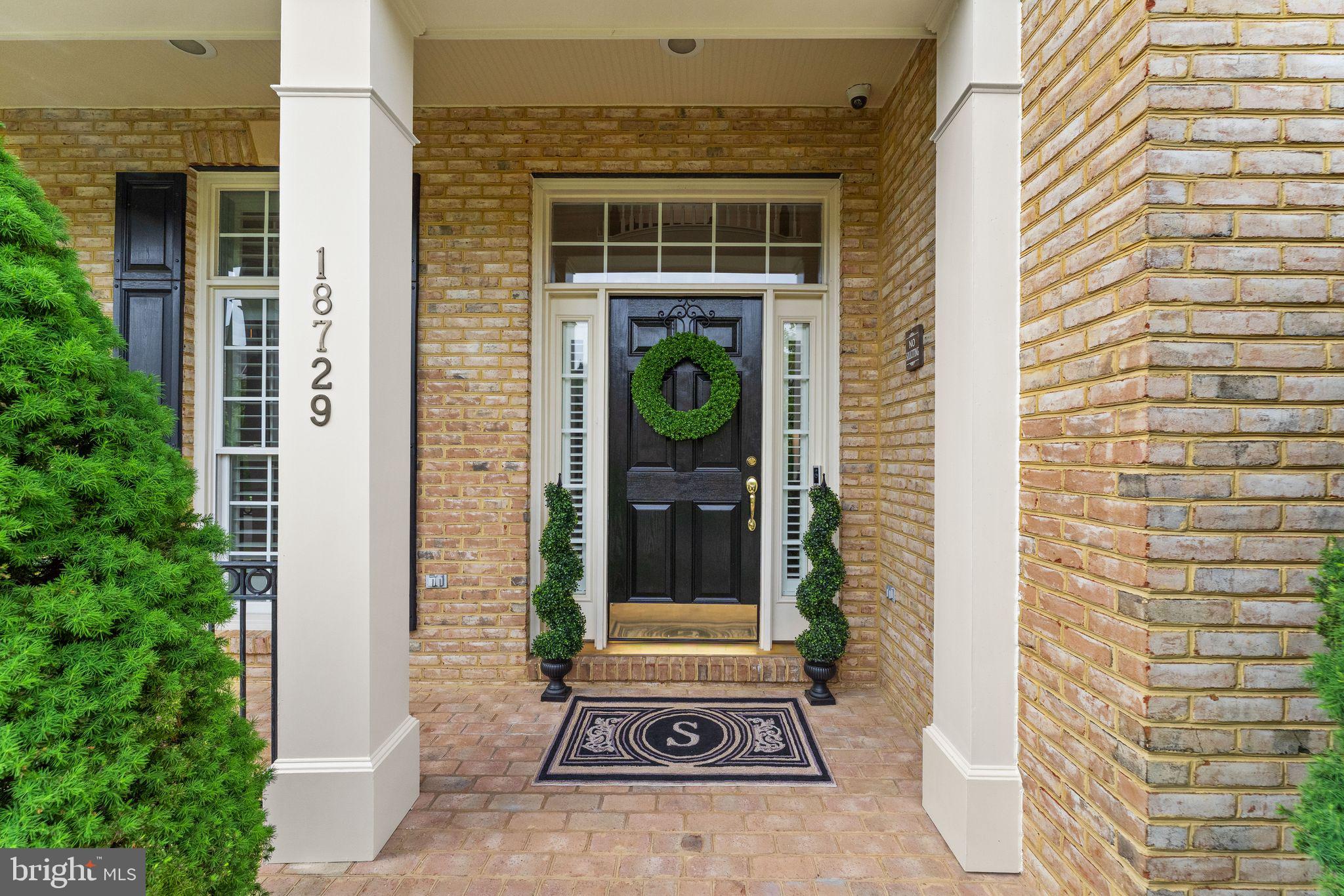 LANSDOWNE ON THE POTOMAC - Residential