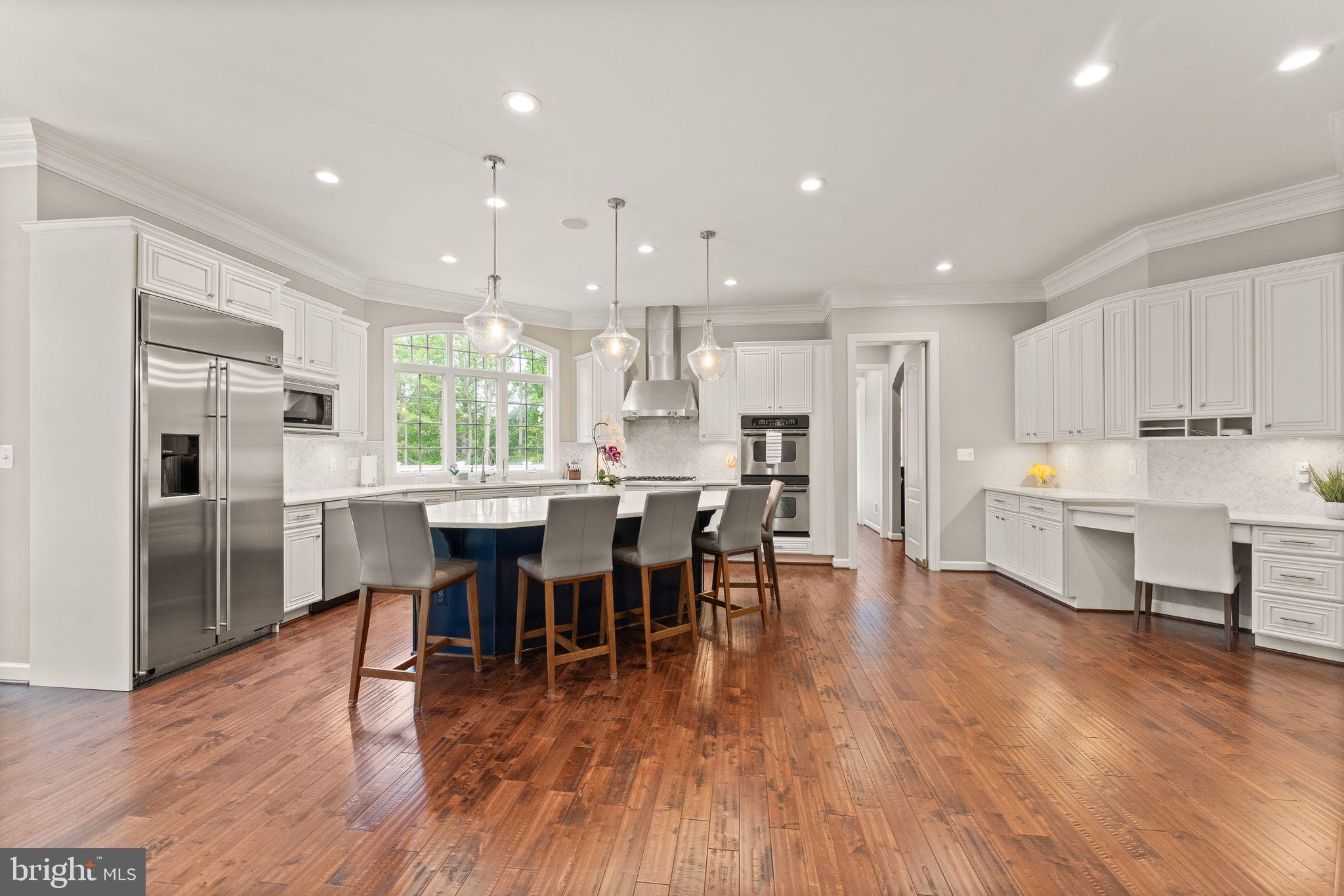 LANSDOWNE ON THE POTOMAC - Residential