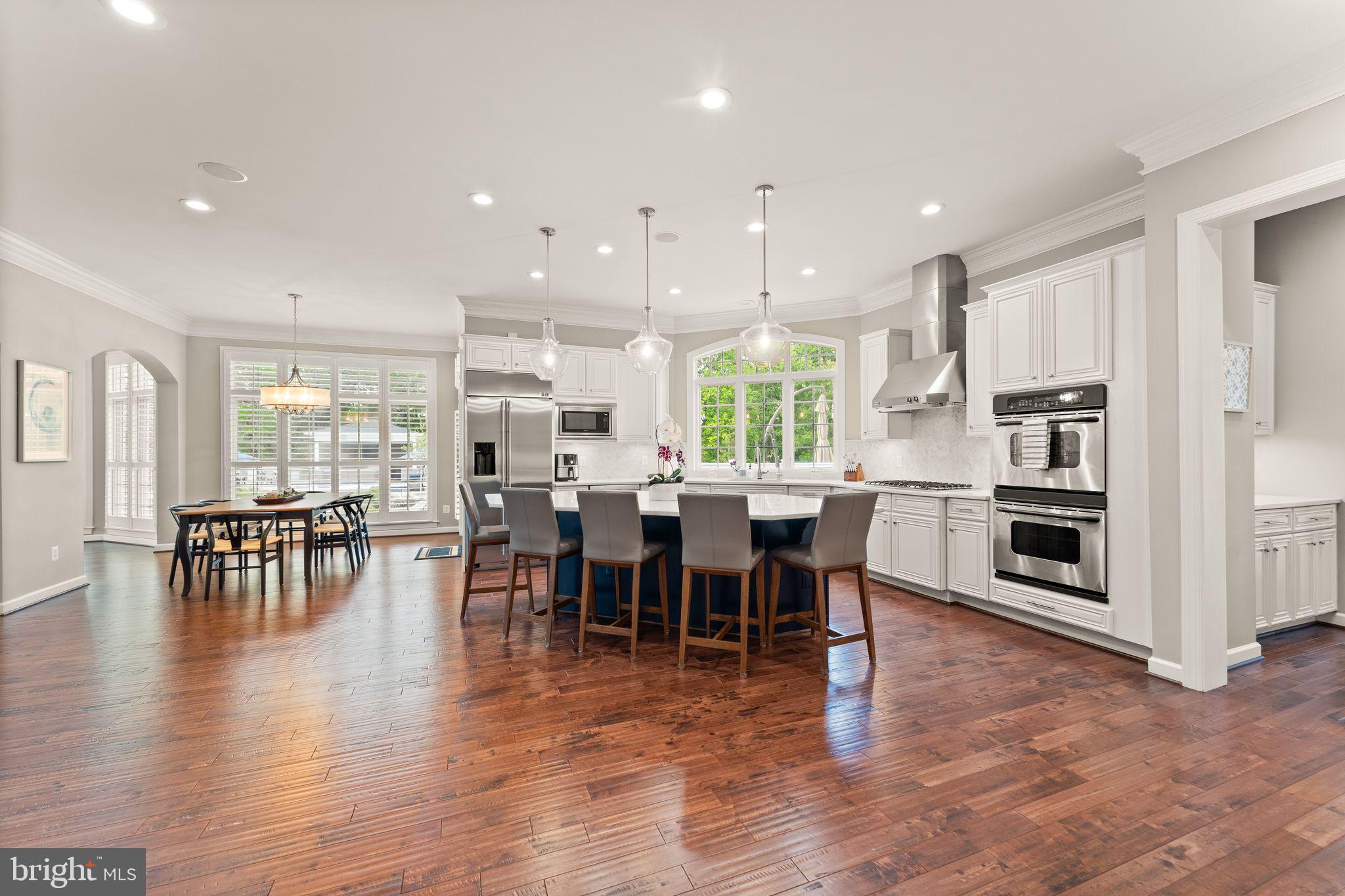 LANSDOWNE ON THE POTOMAC - Residential