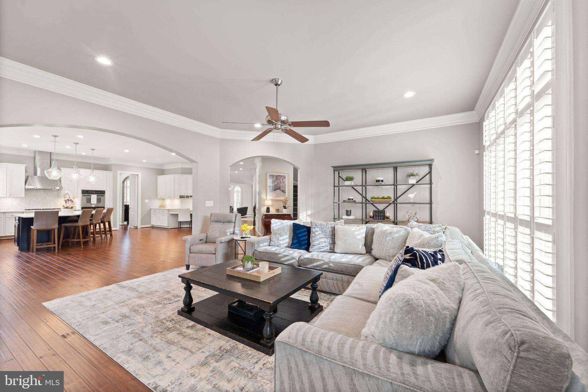 LANSDOWNE ON THE POTOMAC - Residential