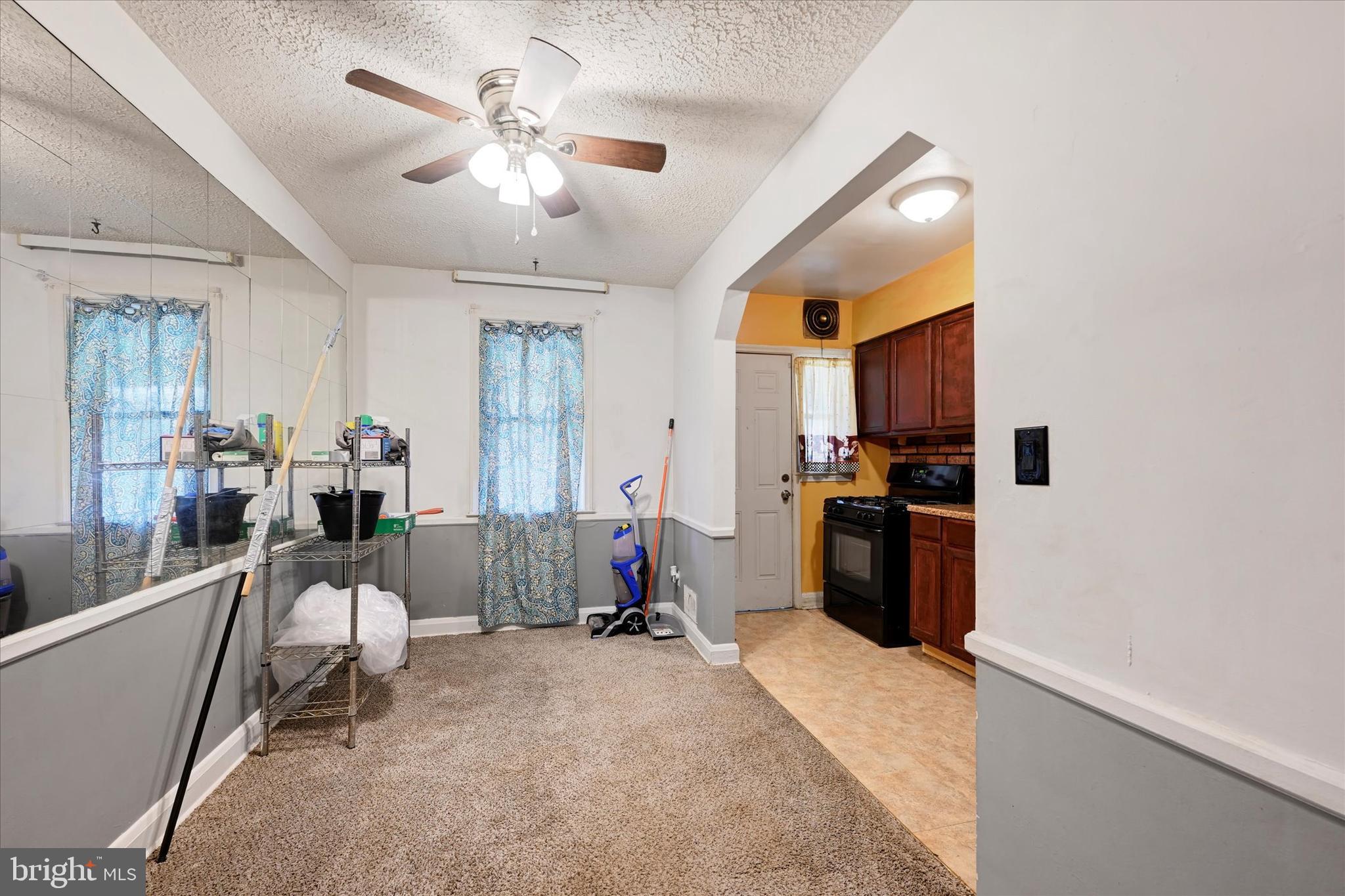 PARKLANE - Residential