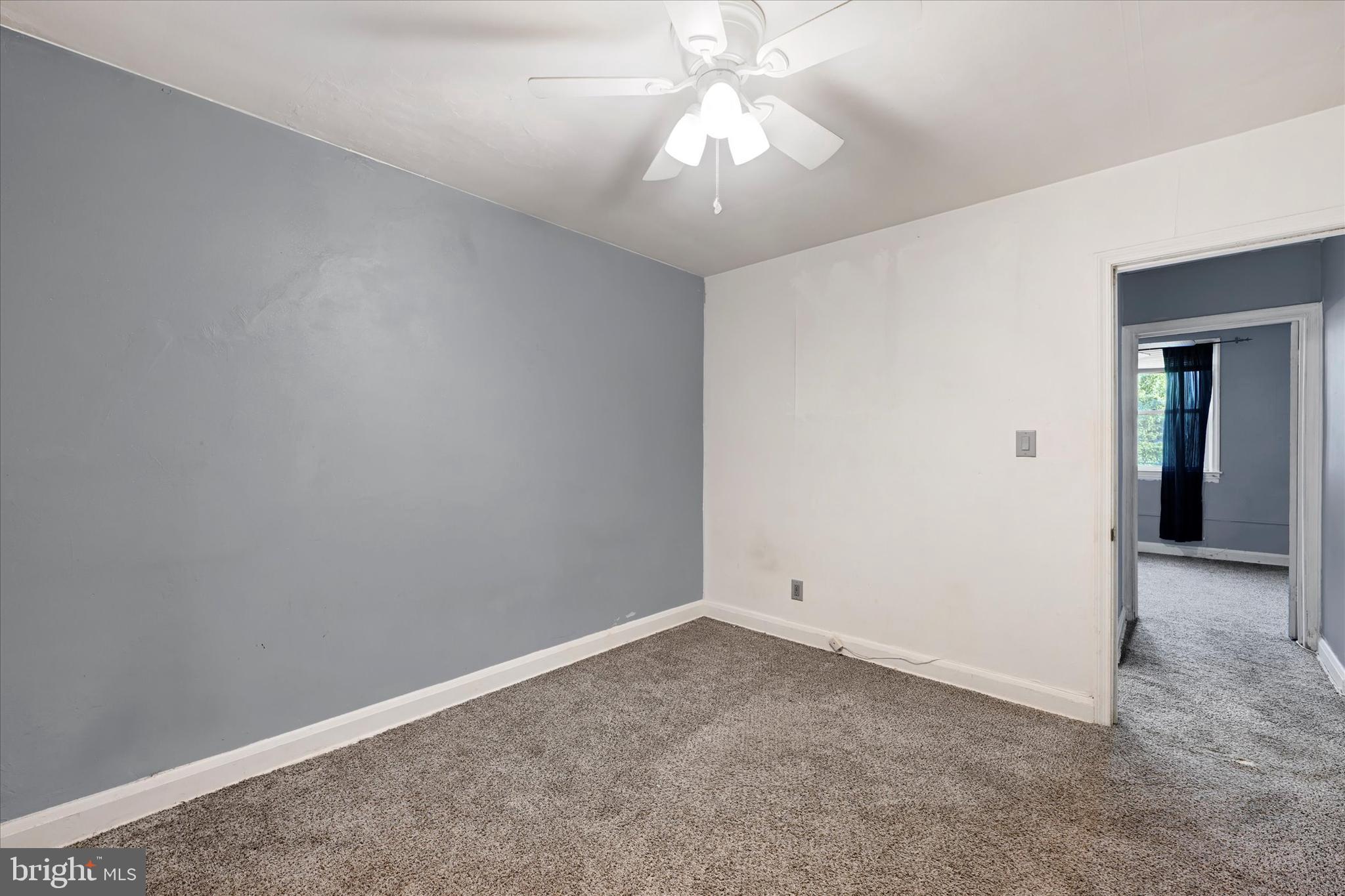 PARKLANE - Residential