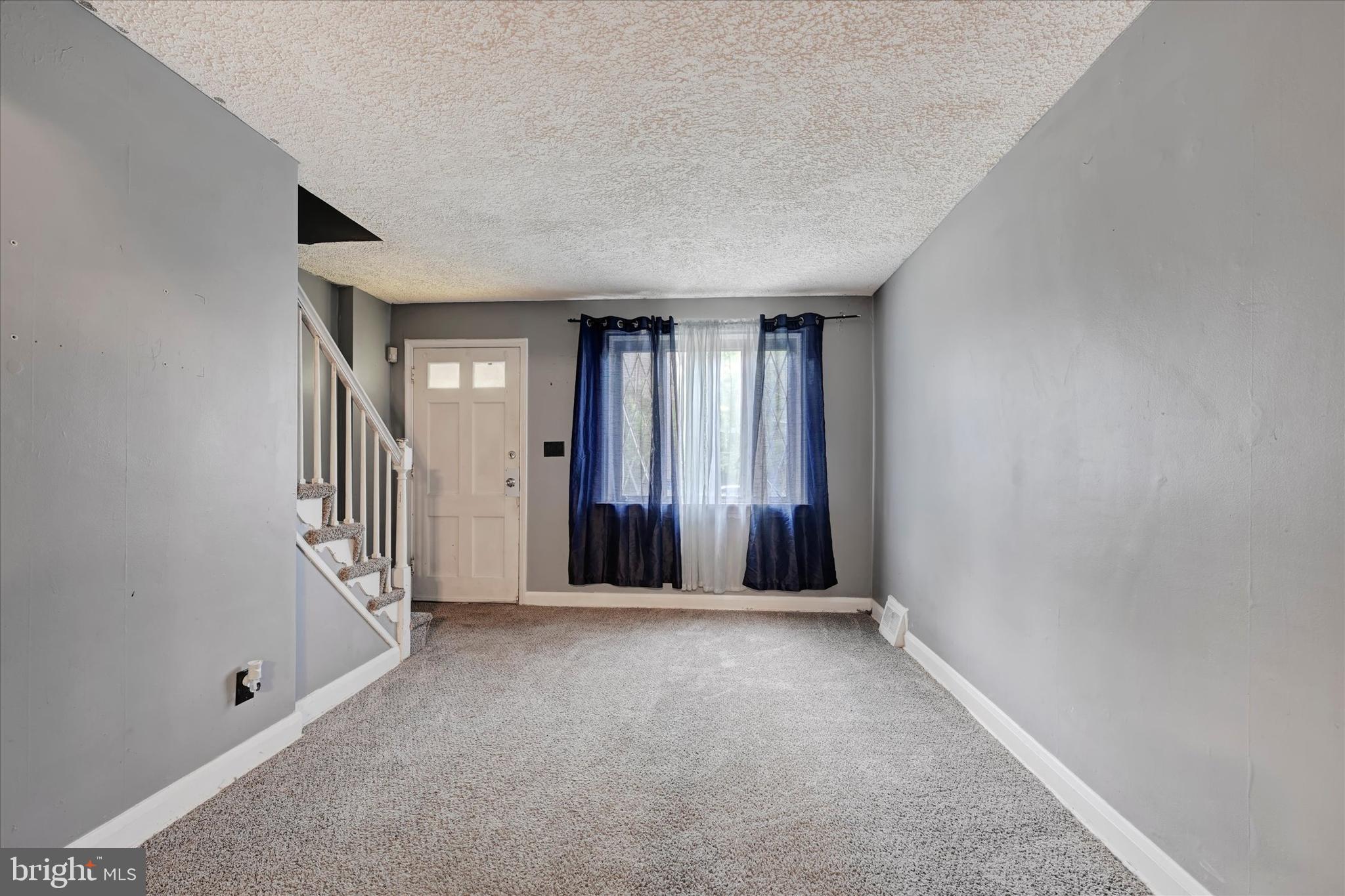 PARKLANE - Residential