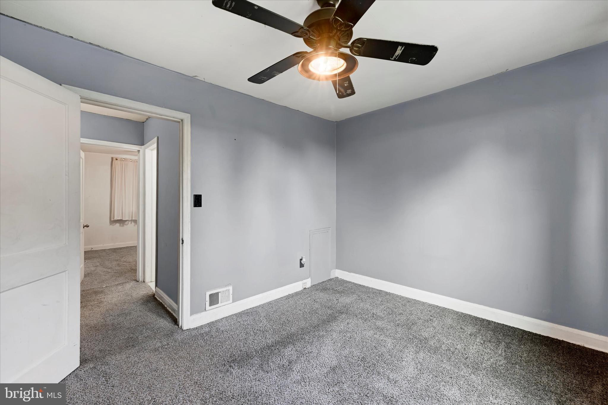 PARKLANE - Residential