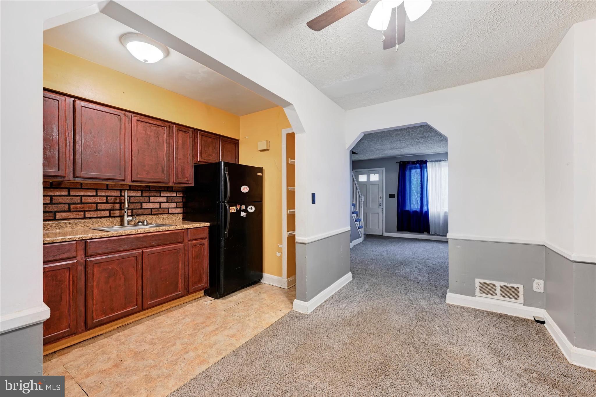 PARKLANE - Residential