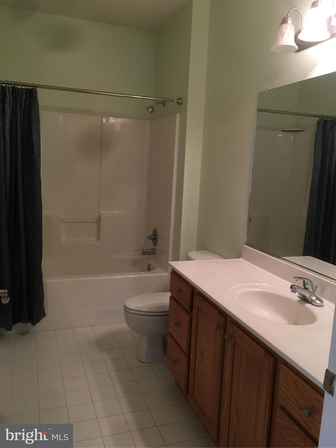 HAWTHORNE GREENE - Residential